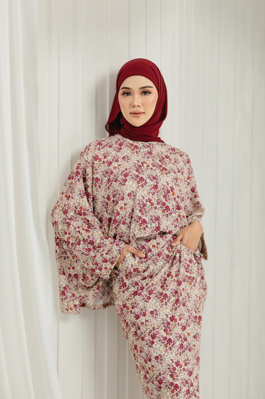 Kurung Dahlia (Preorder)