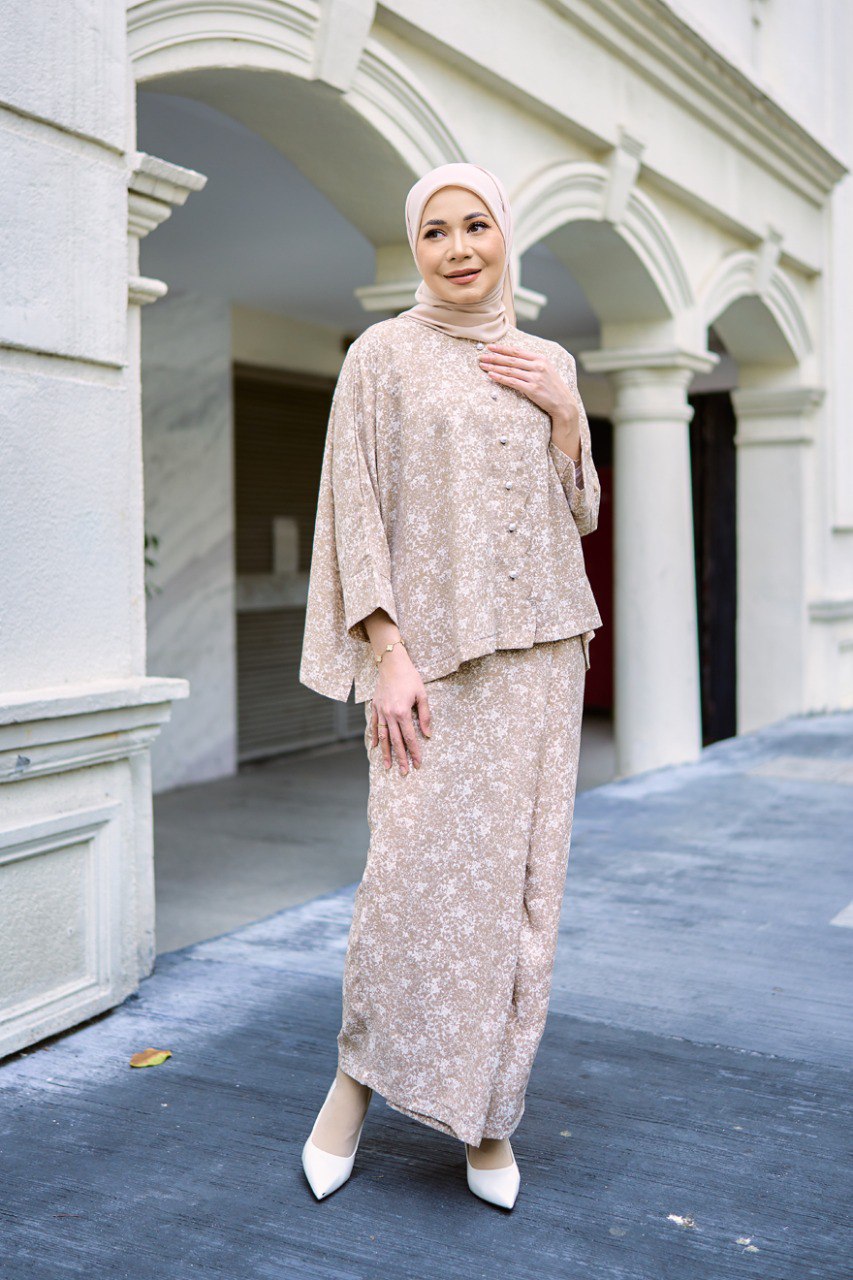 Kurung Dahlia (Preorder)