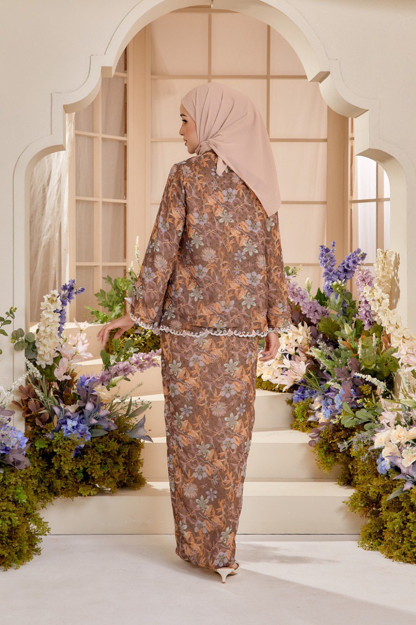 Kurung Melur (Preorder)