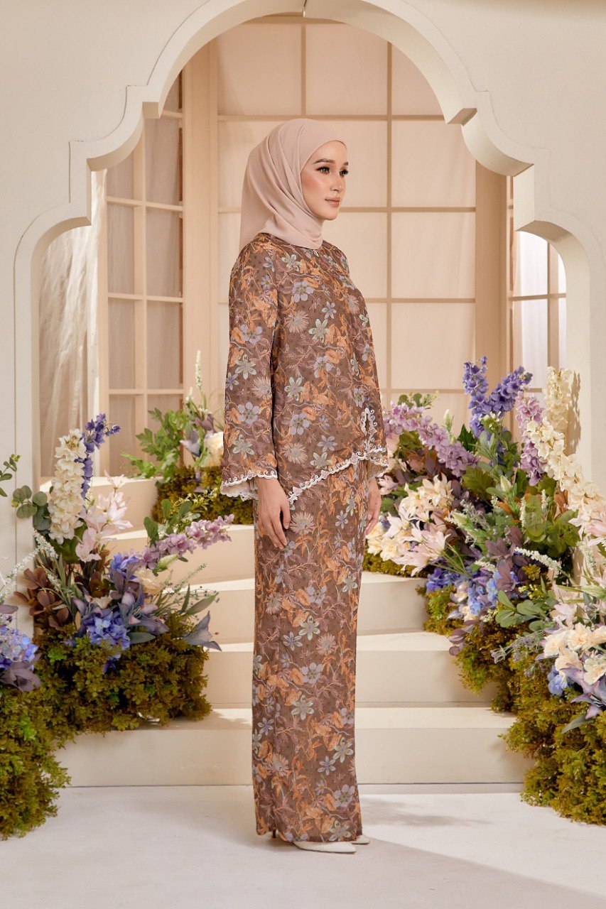 Kurung Melur (Preorder)