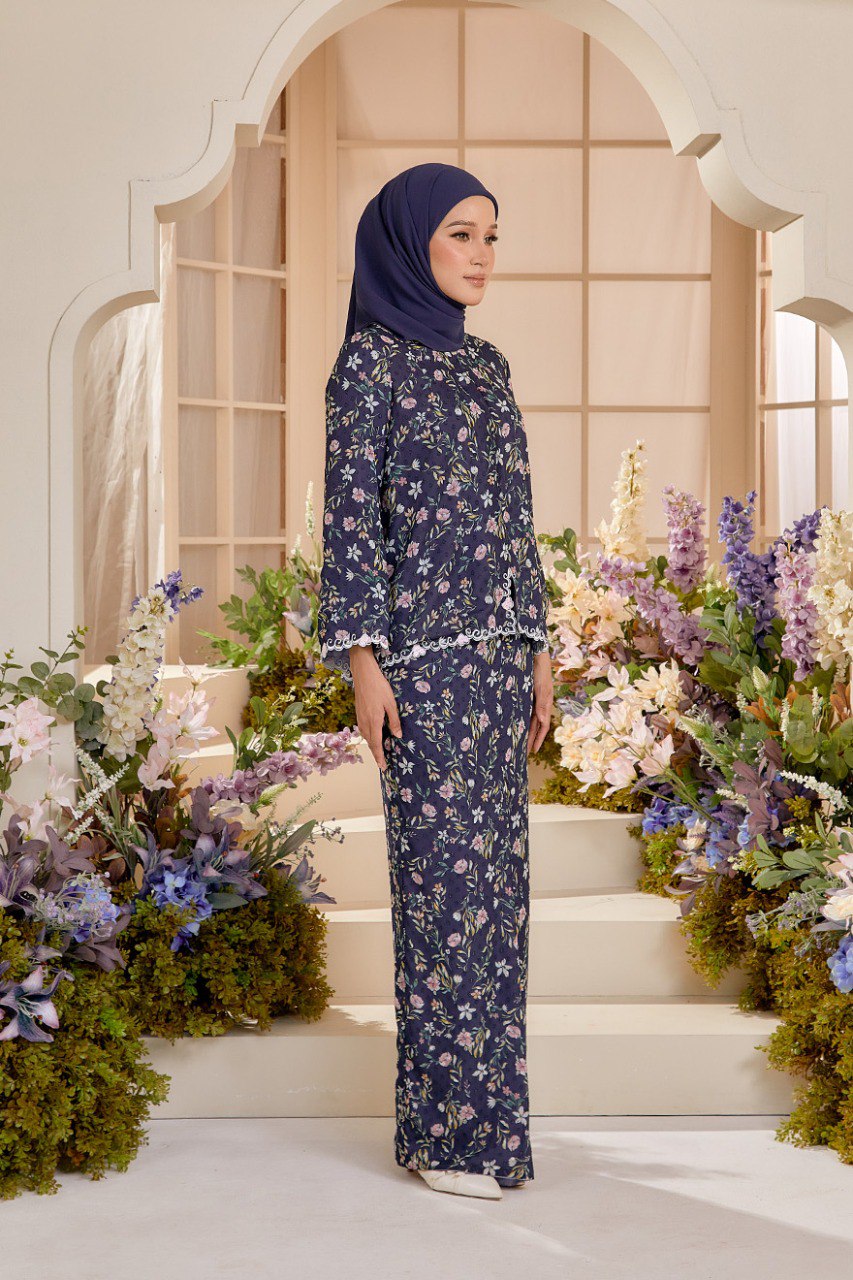 Kurung Melur (Preorder)