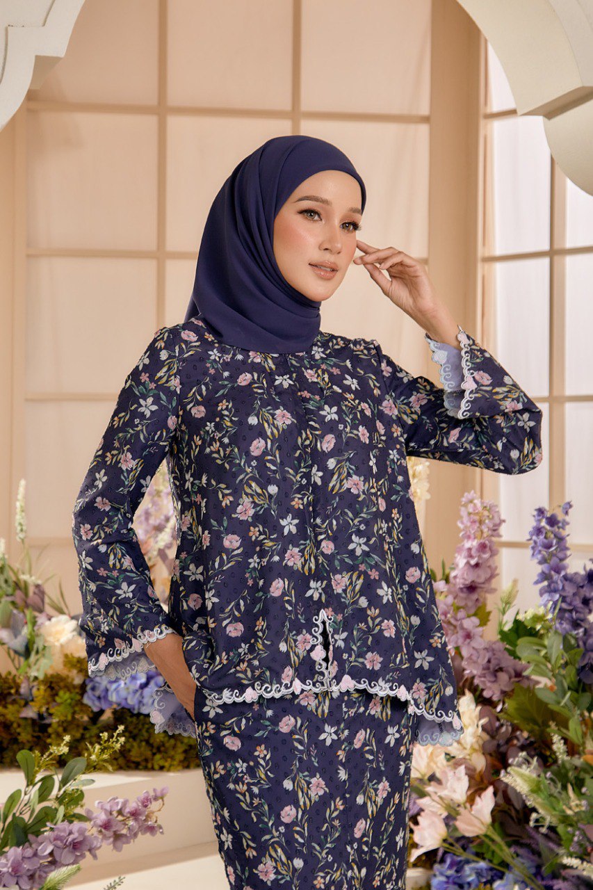 Kurung Melur (Preorder)