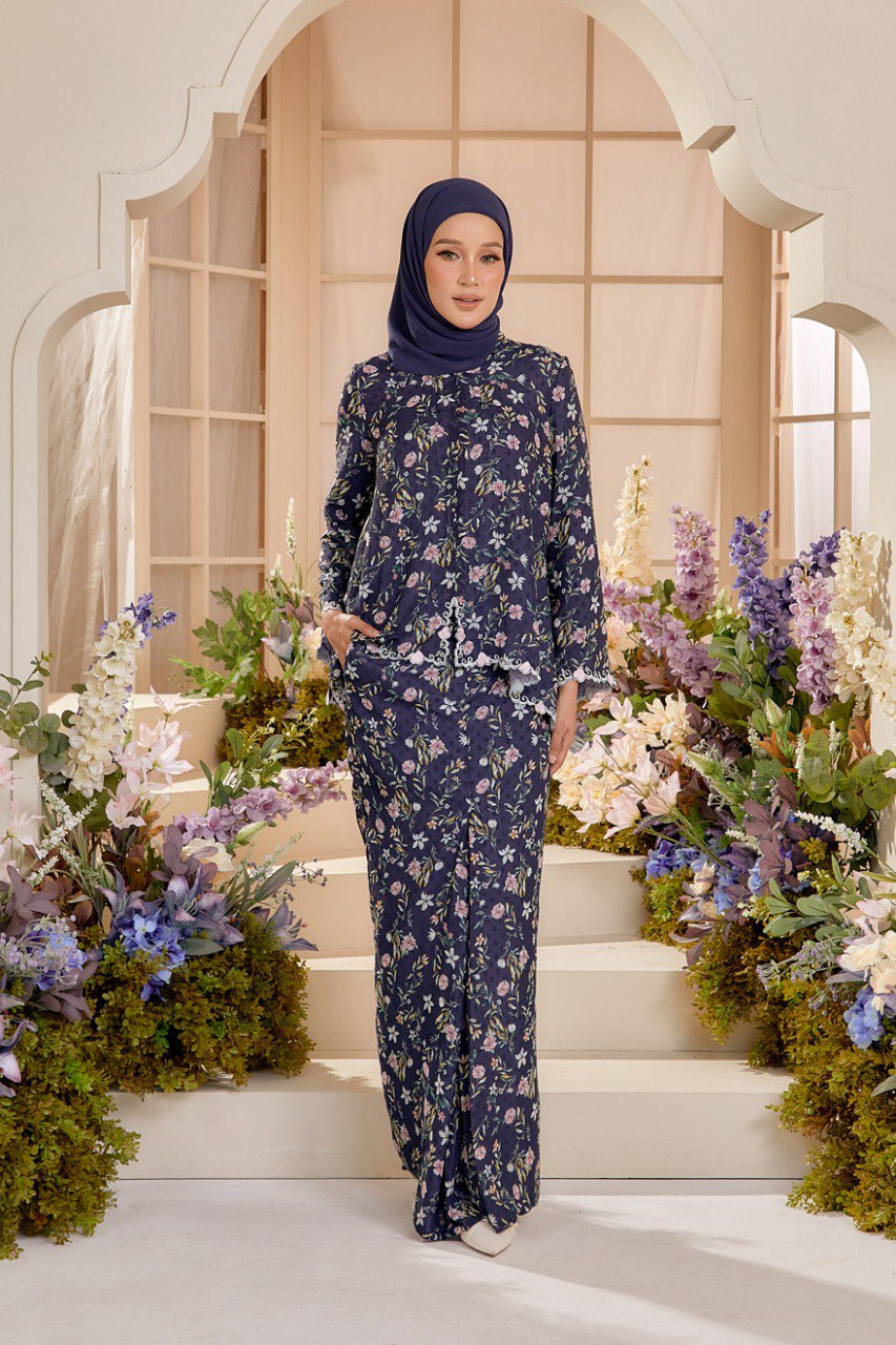Kurung Melur (Preorder)