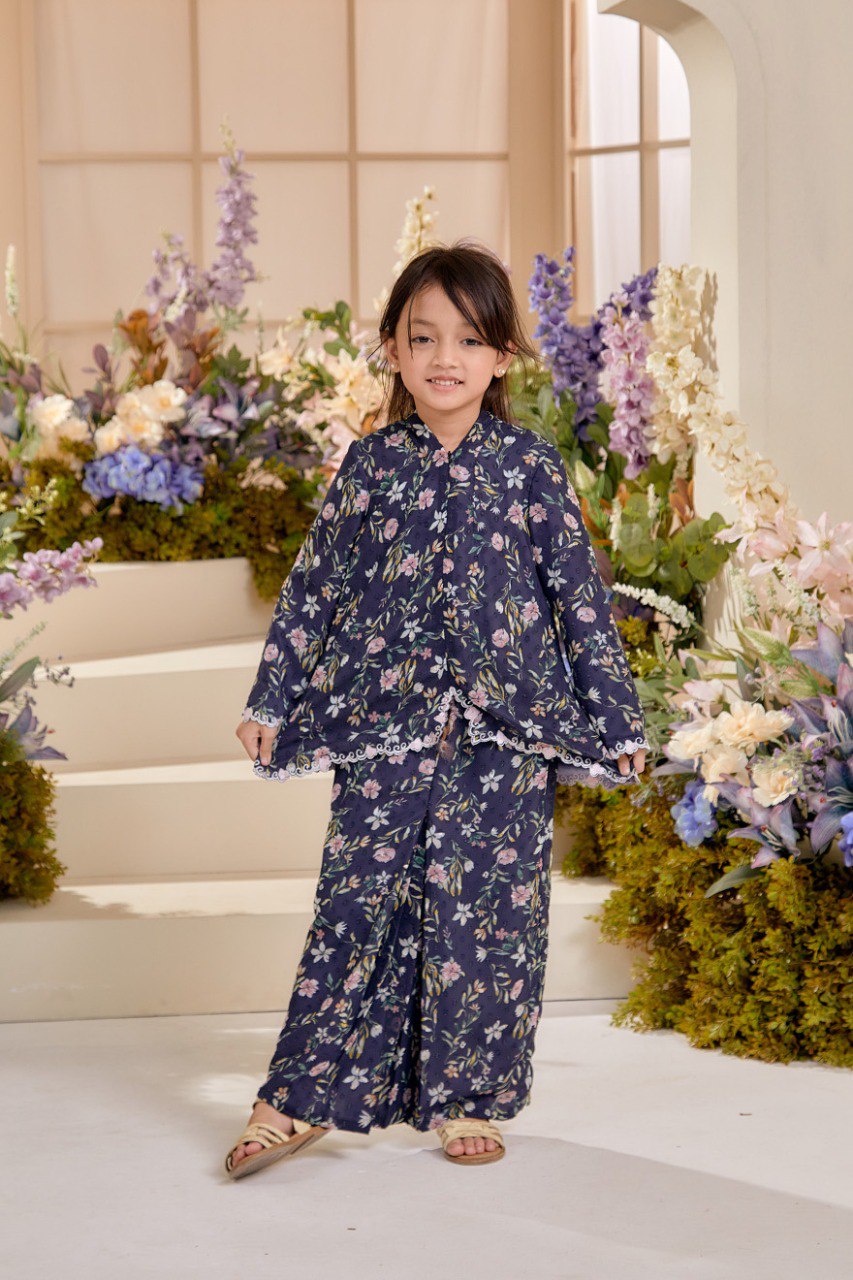 Kurung Melur (Preorder)