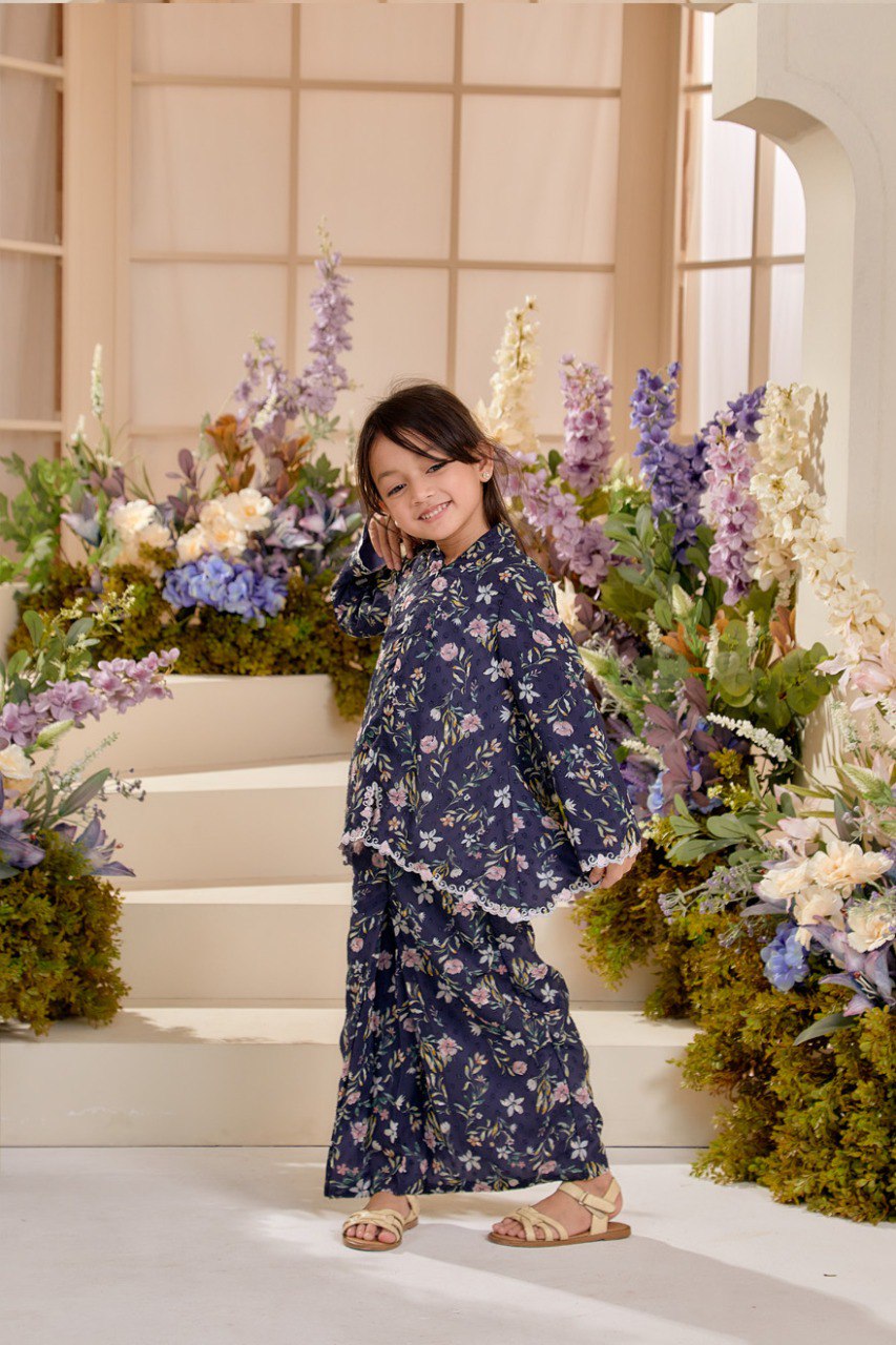 Kurung Melur (Preorder)