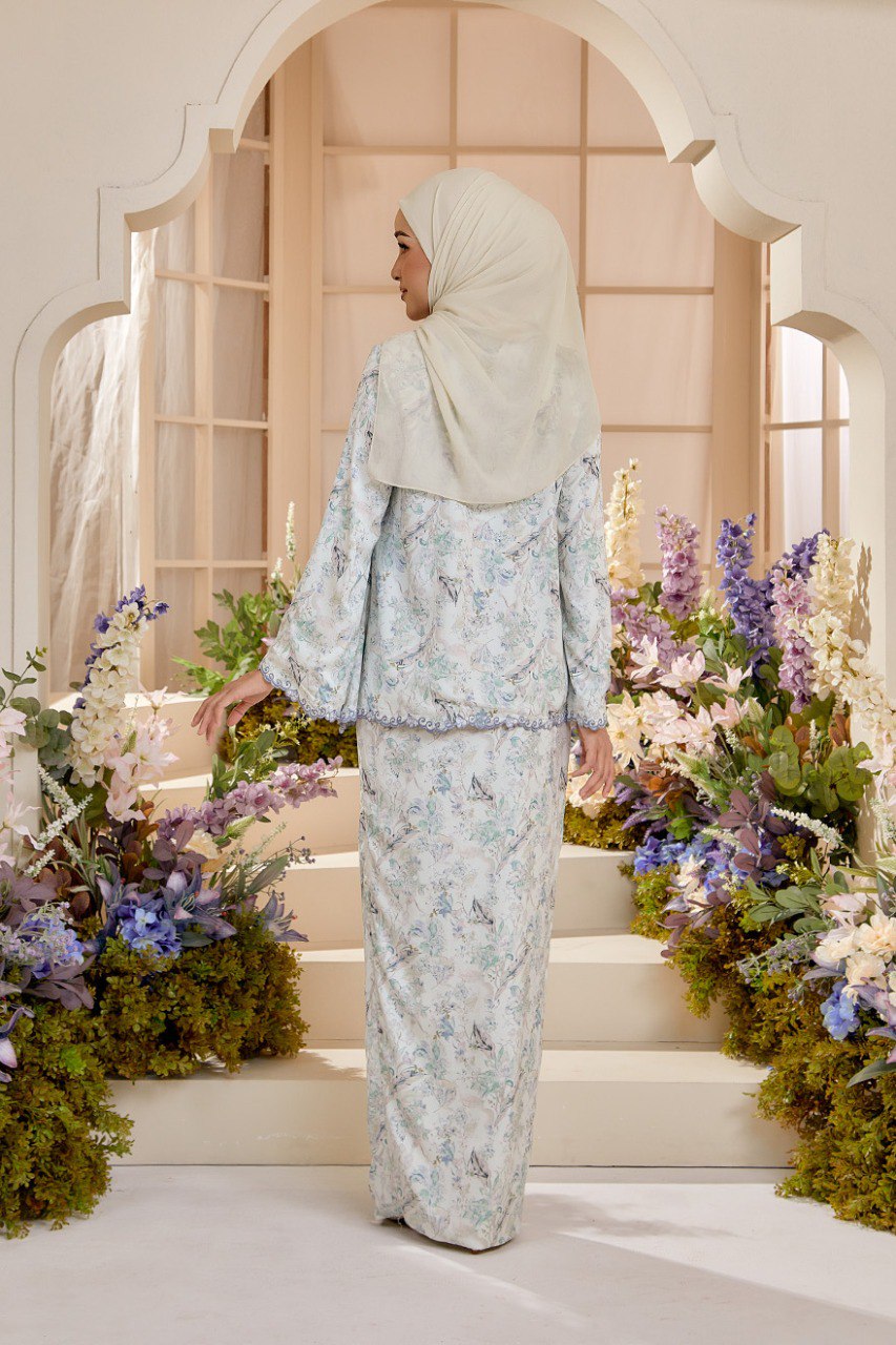Kurung Melur (Preorder)