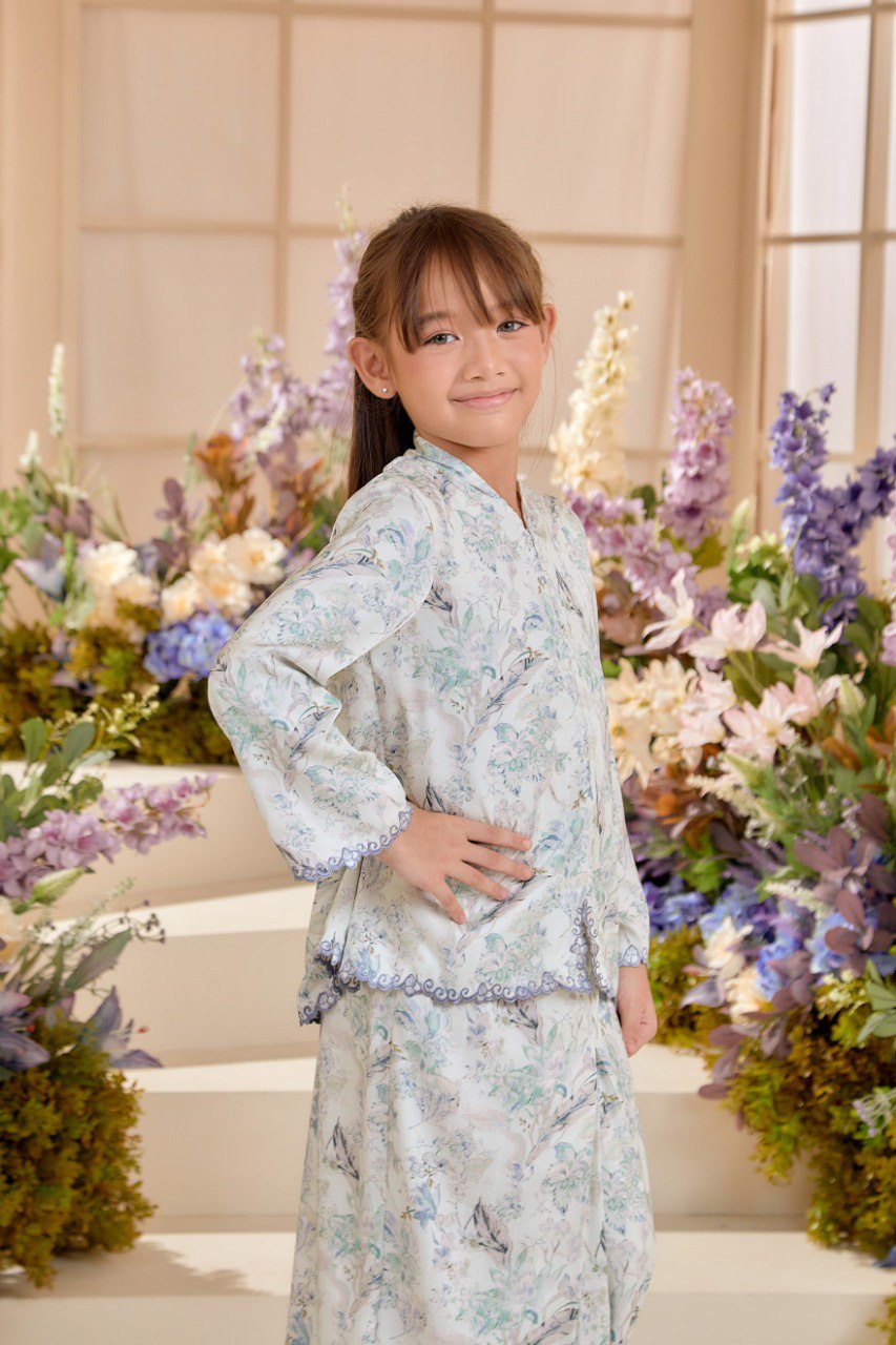 Kurung Melur (Preorder)