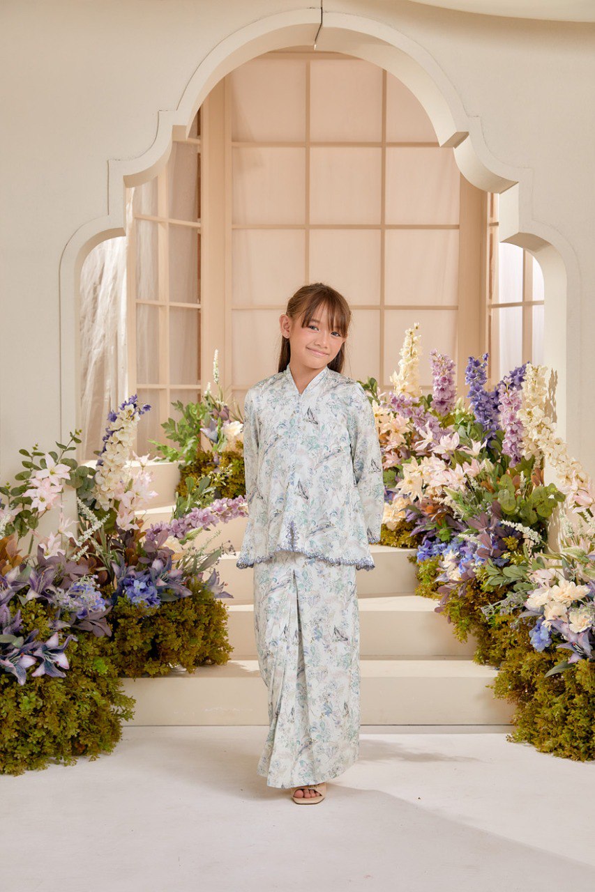 Kurung Melur (Preorder)