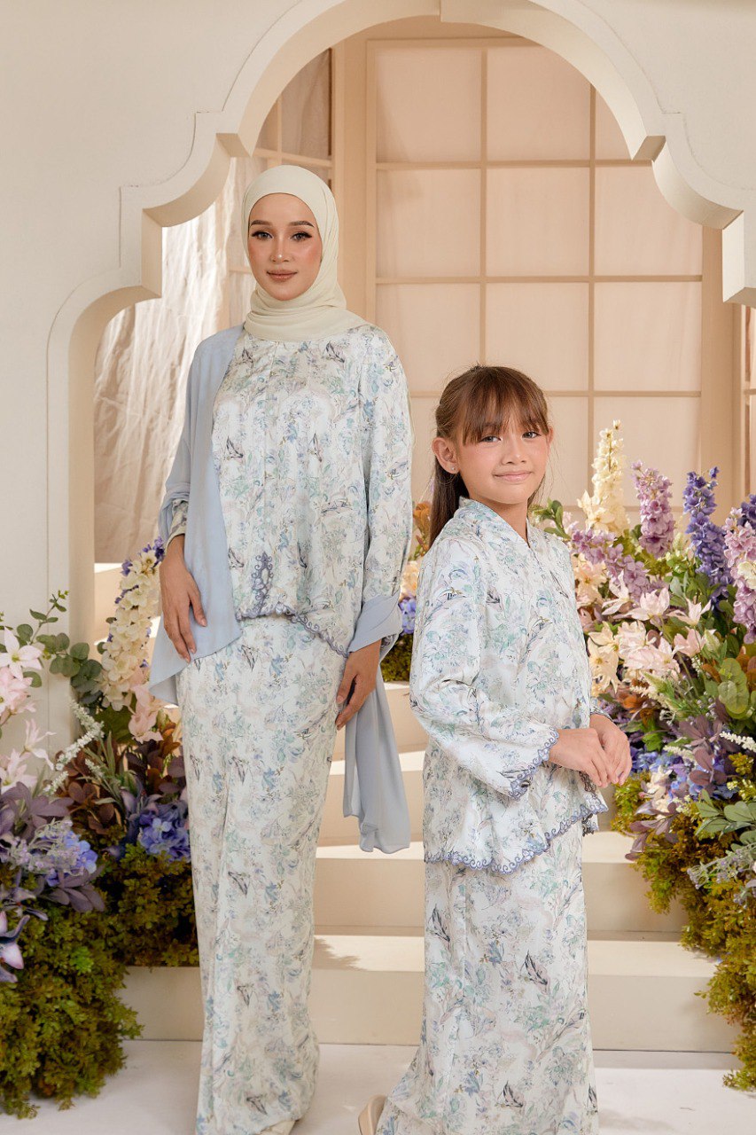 Kurung Melur (Preorder)