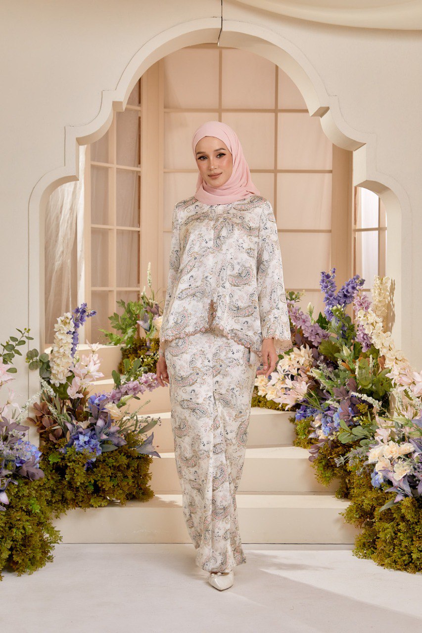 Kurung Melur (Preorder)
