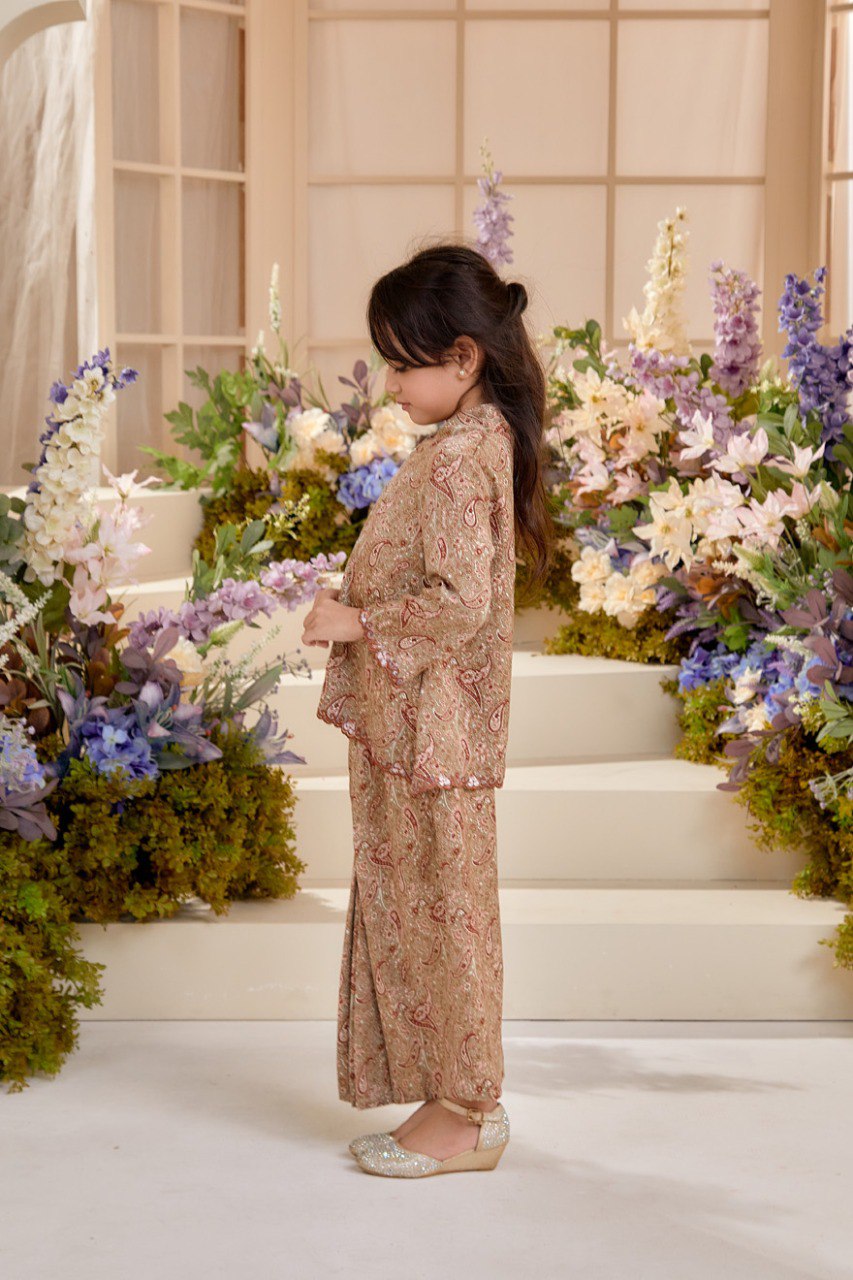 Kurung Melur (Preorder)