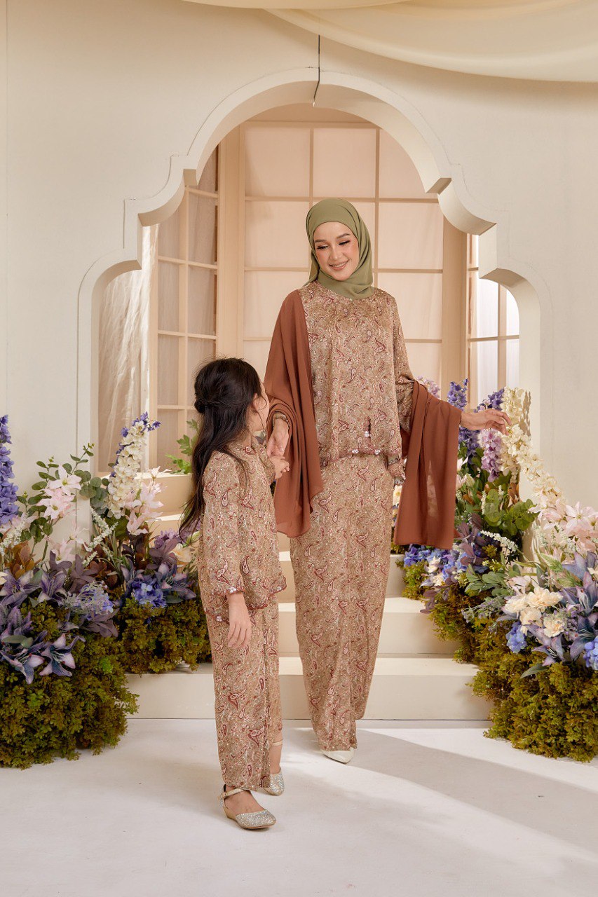 Kurung Melur (Preorder)