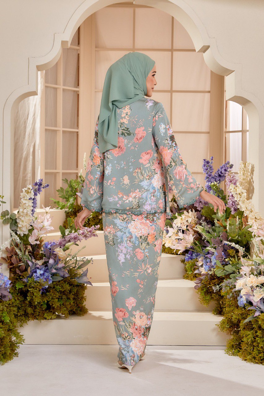 Kurung Melur (Preorder)
