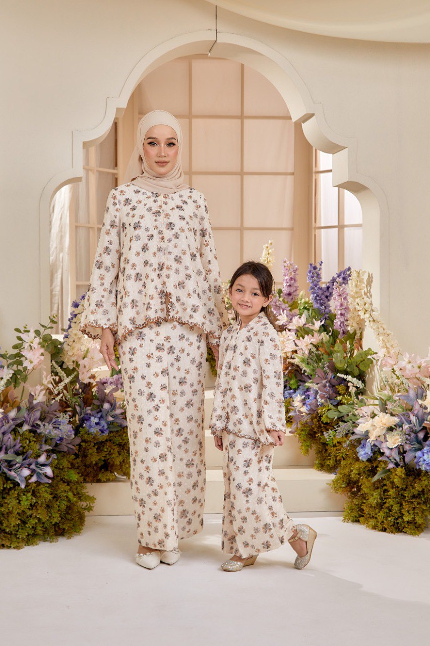 Kurung Melur (Preorder)