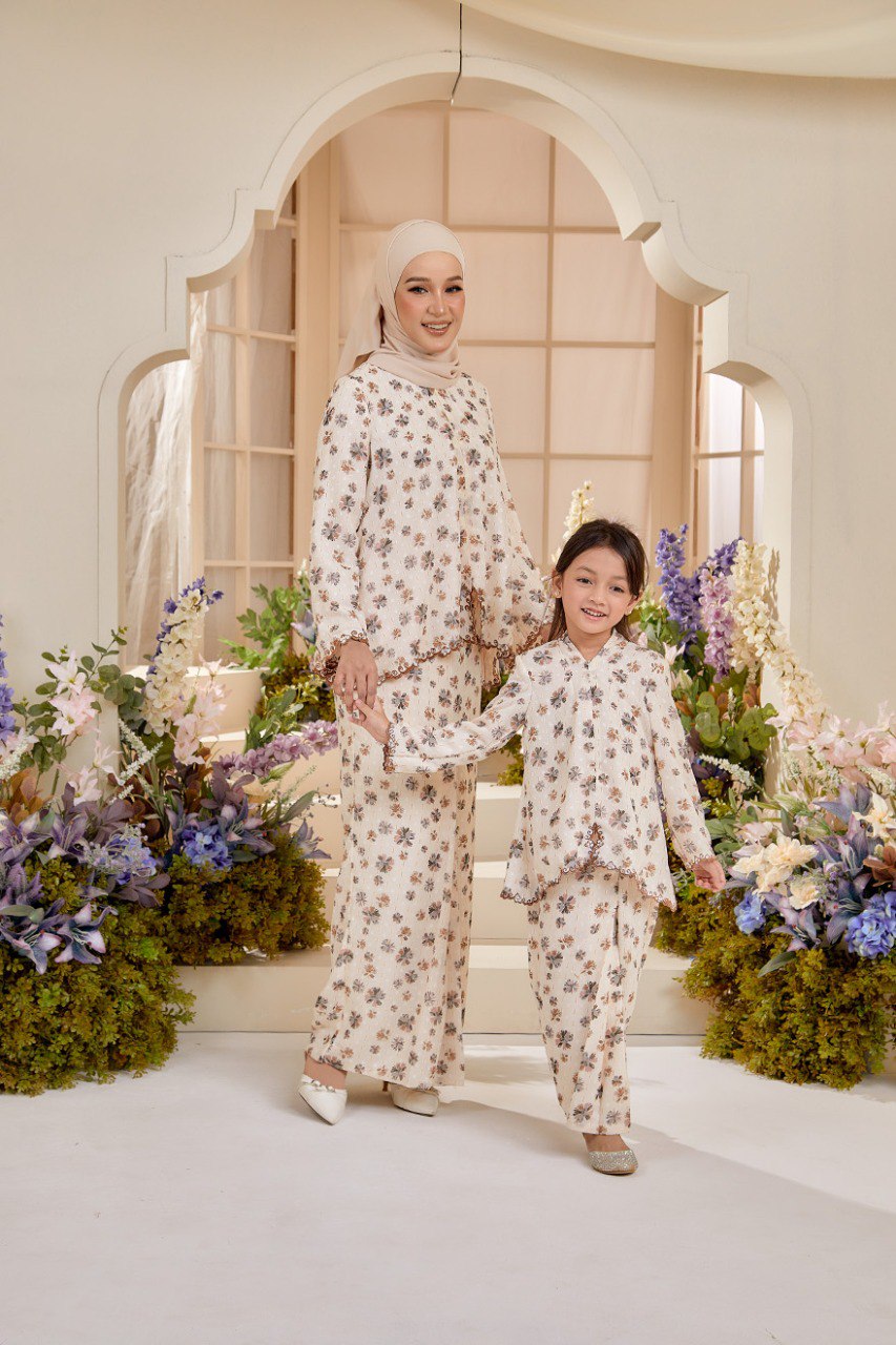 Kurung Melur (Preorder)