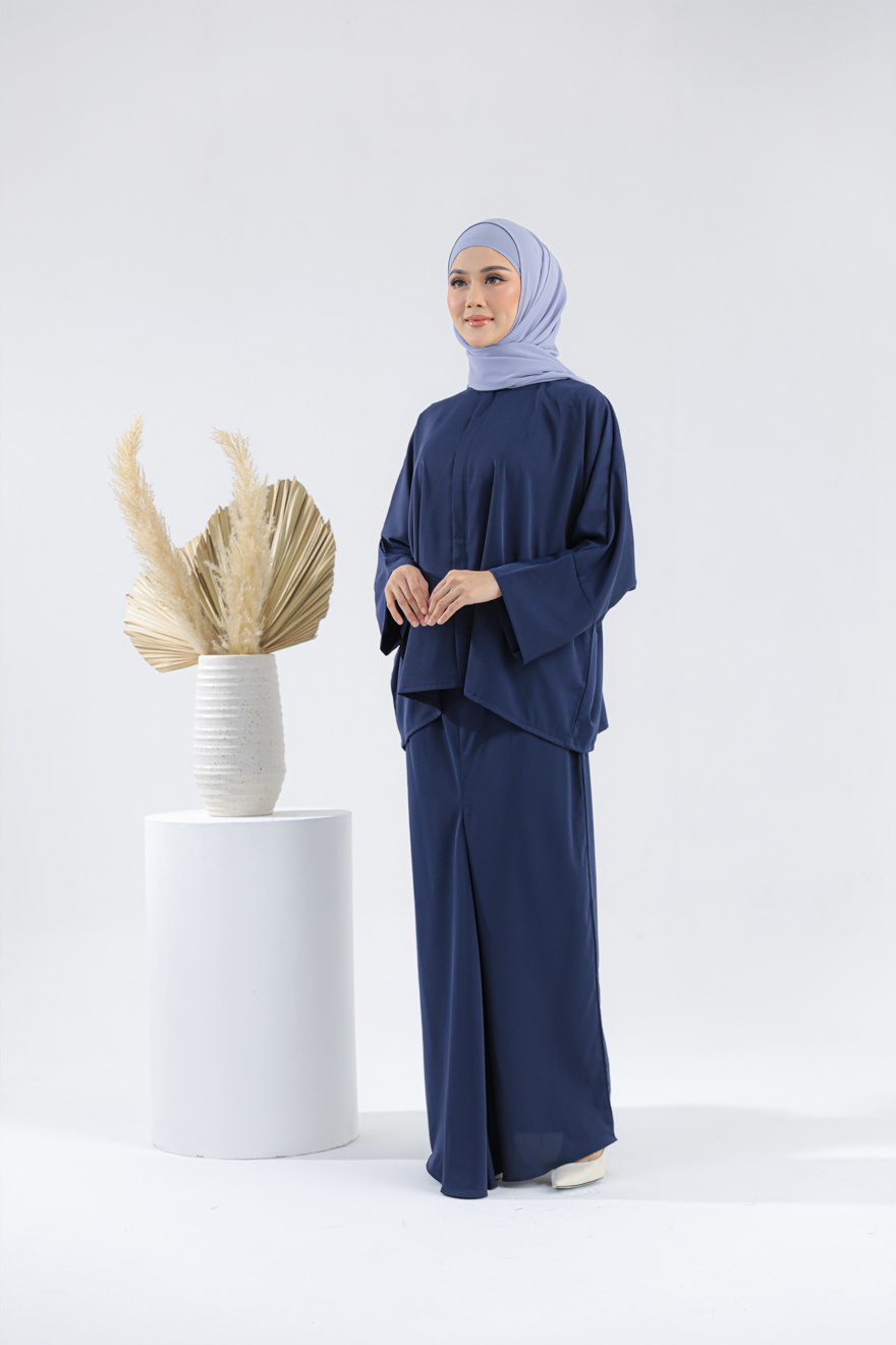 Kurung Anna (Preorder)