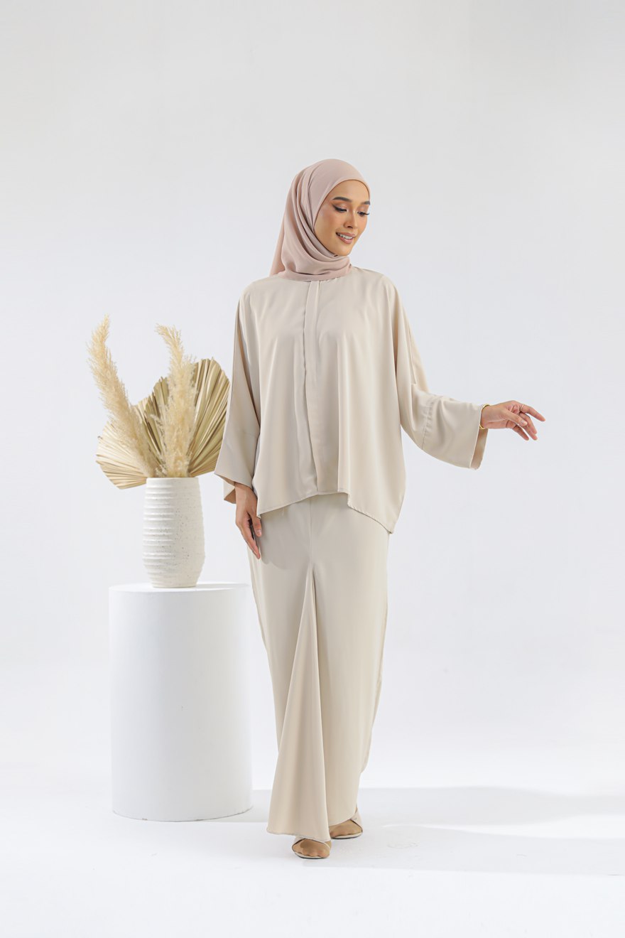 Kurung Anna (Preorder)