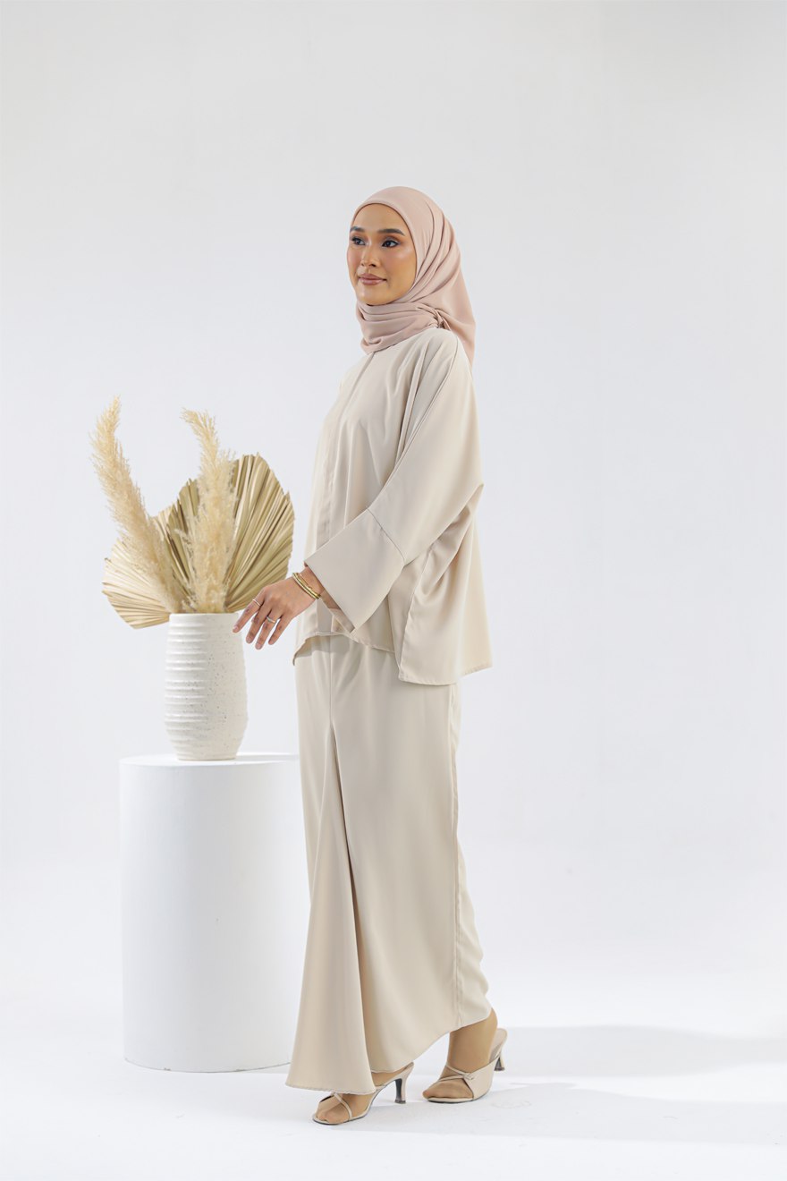 Kurung Anna (Preorder)