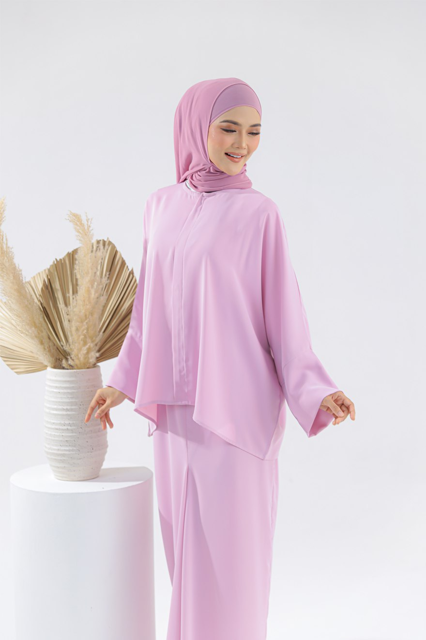 Kurung Anna (Preorder)
