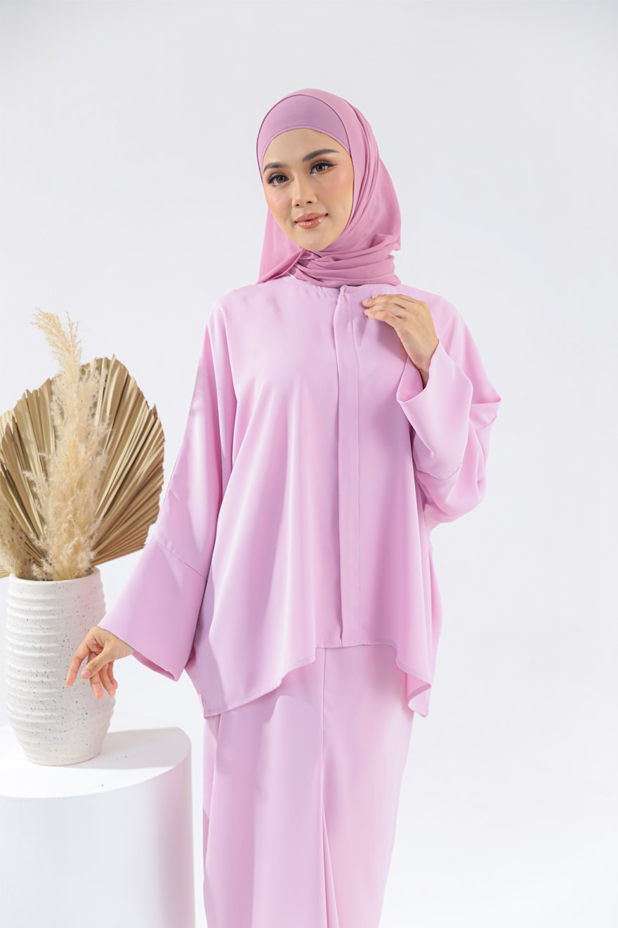 Kurung Anna (Preorder)