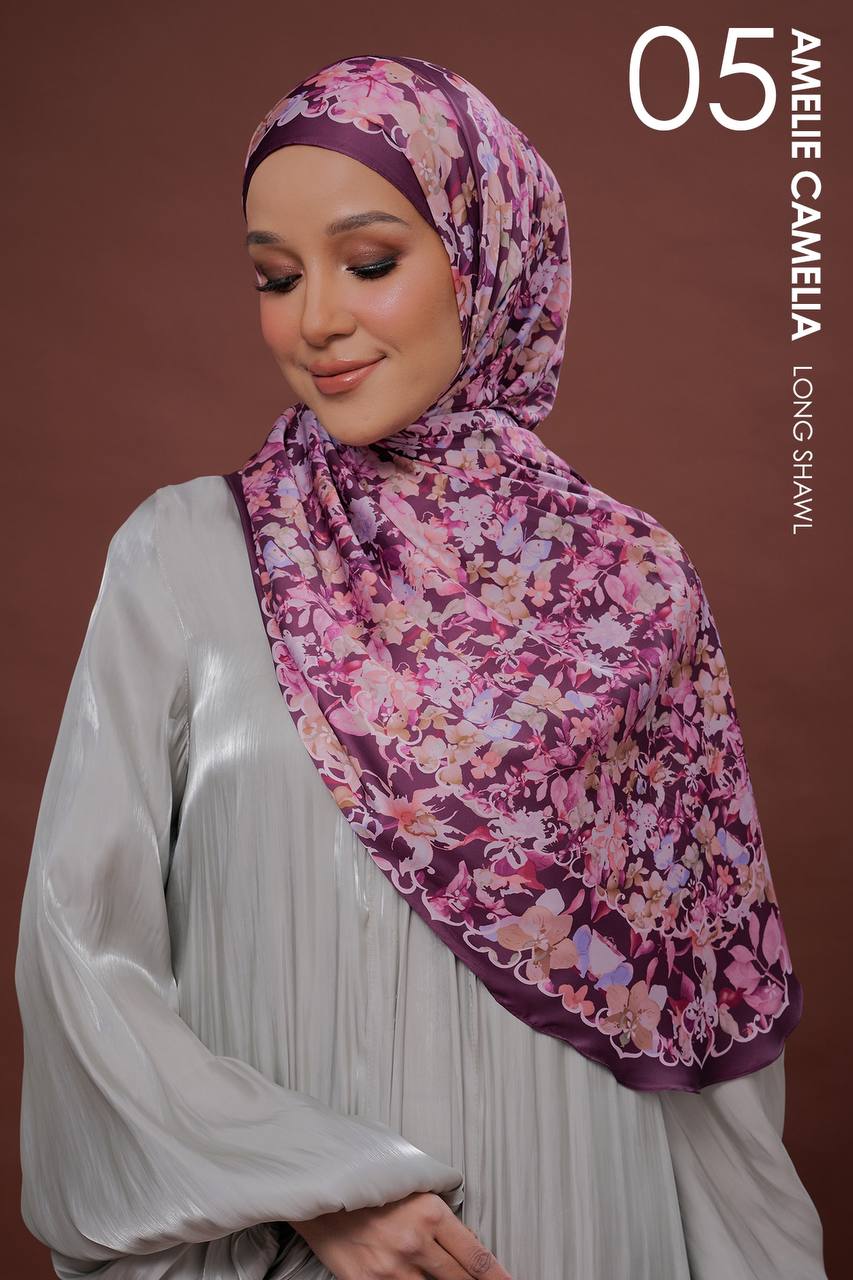 Amelie Camelia (Preorder)