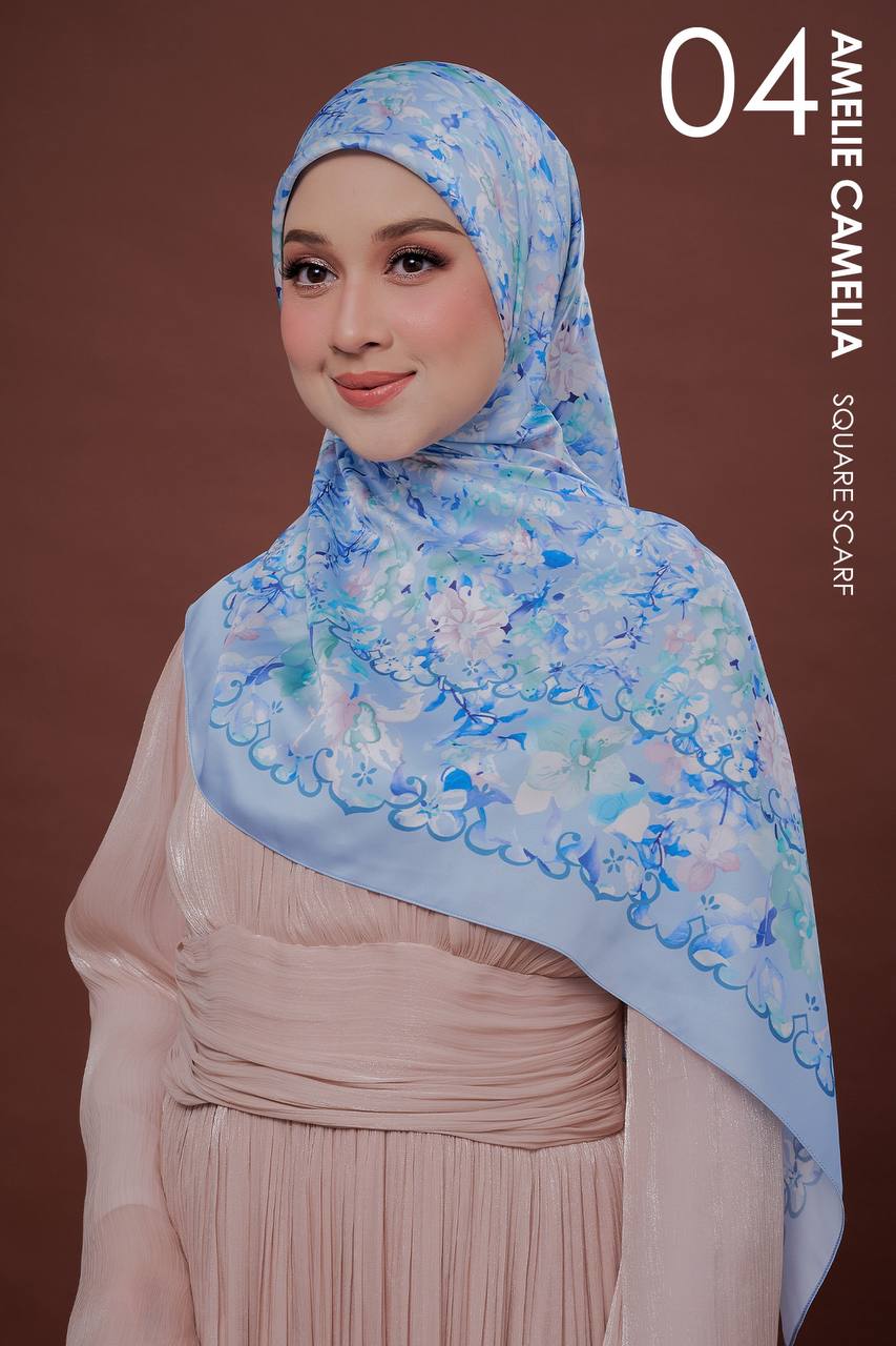 Amelie Camelia (Preorder)