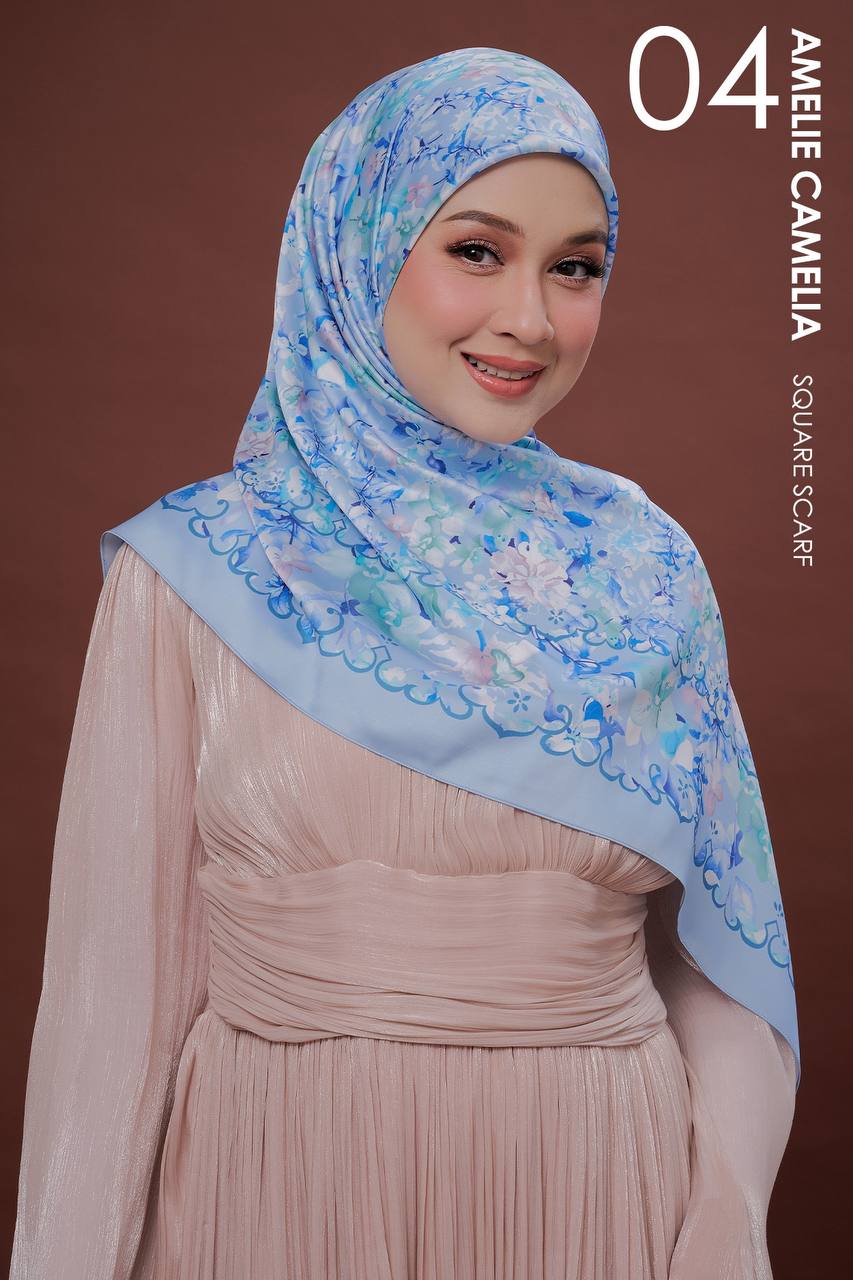 Amelie Camelia (Preorder)