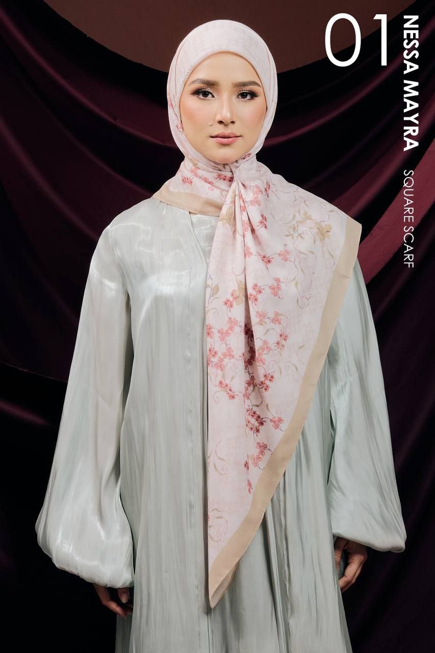 Nessa Mayra Square (Preorder)