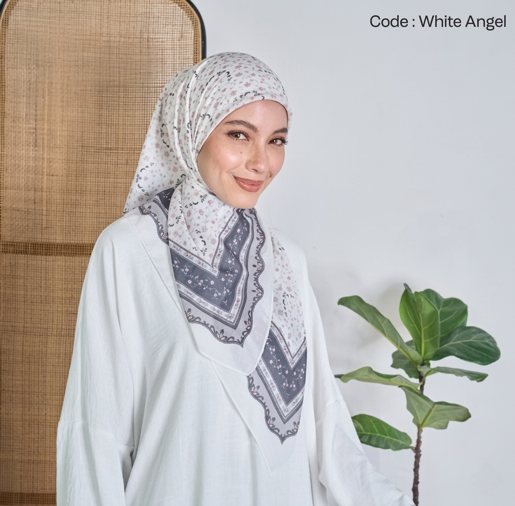 Coquette/ Naomi Cotton Voile Square Scarf