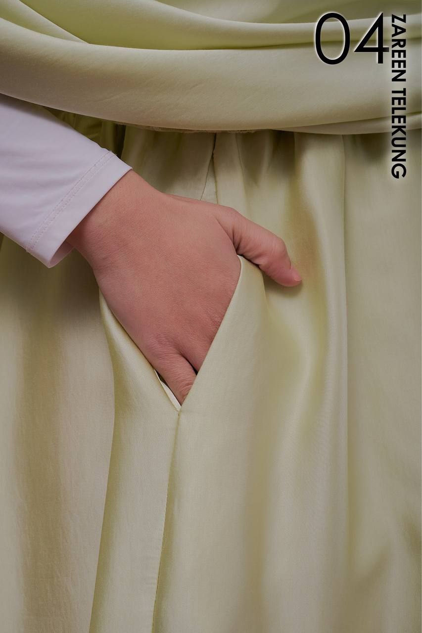 (Preorder) Telekung Zareen