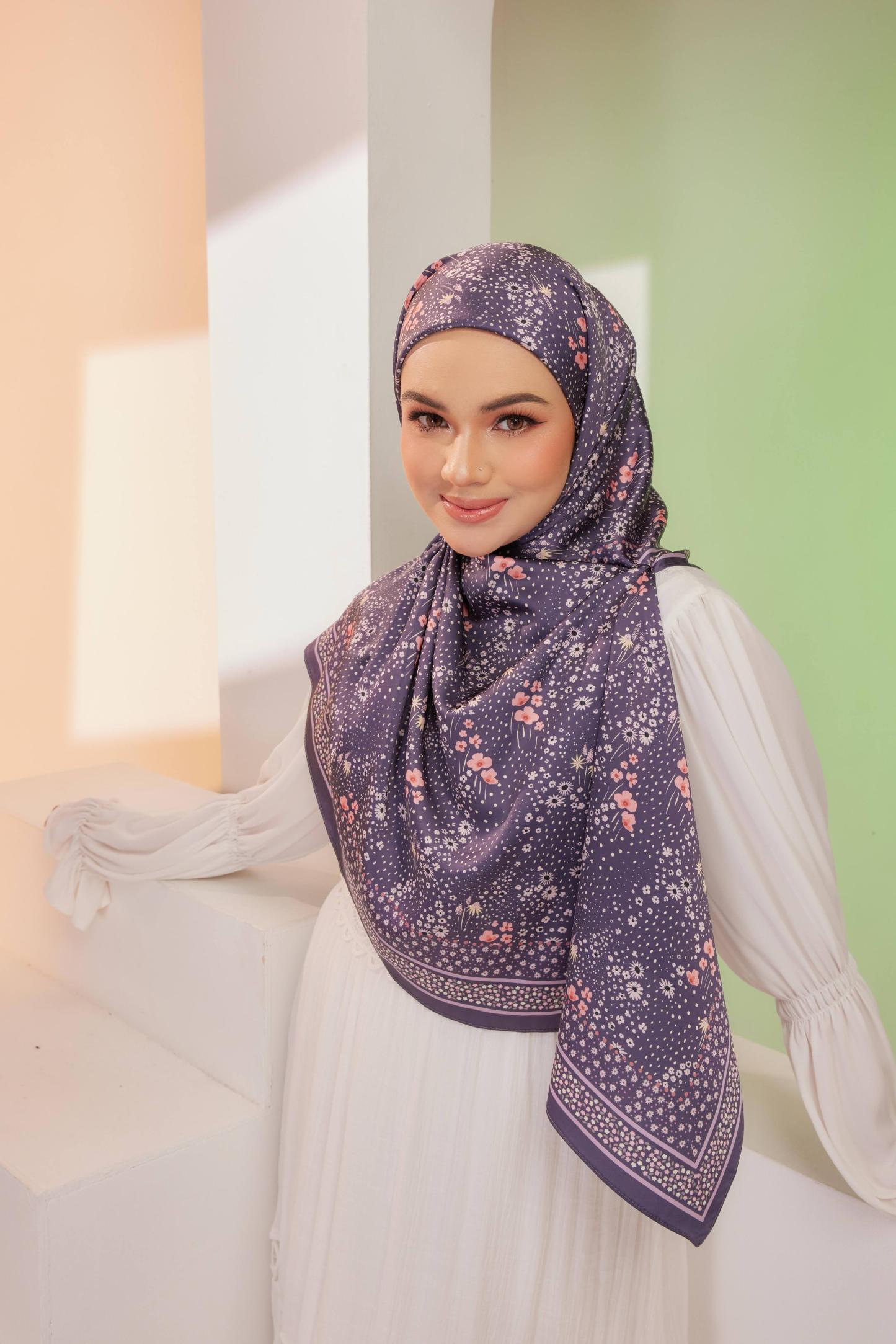 Hayfa Satin Silk Shawl