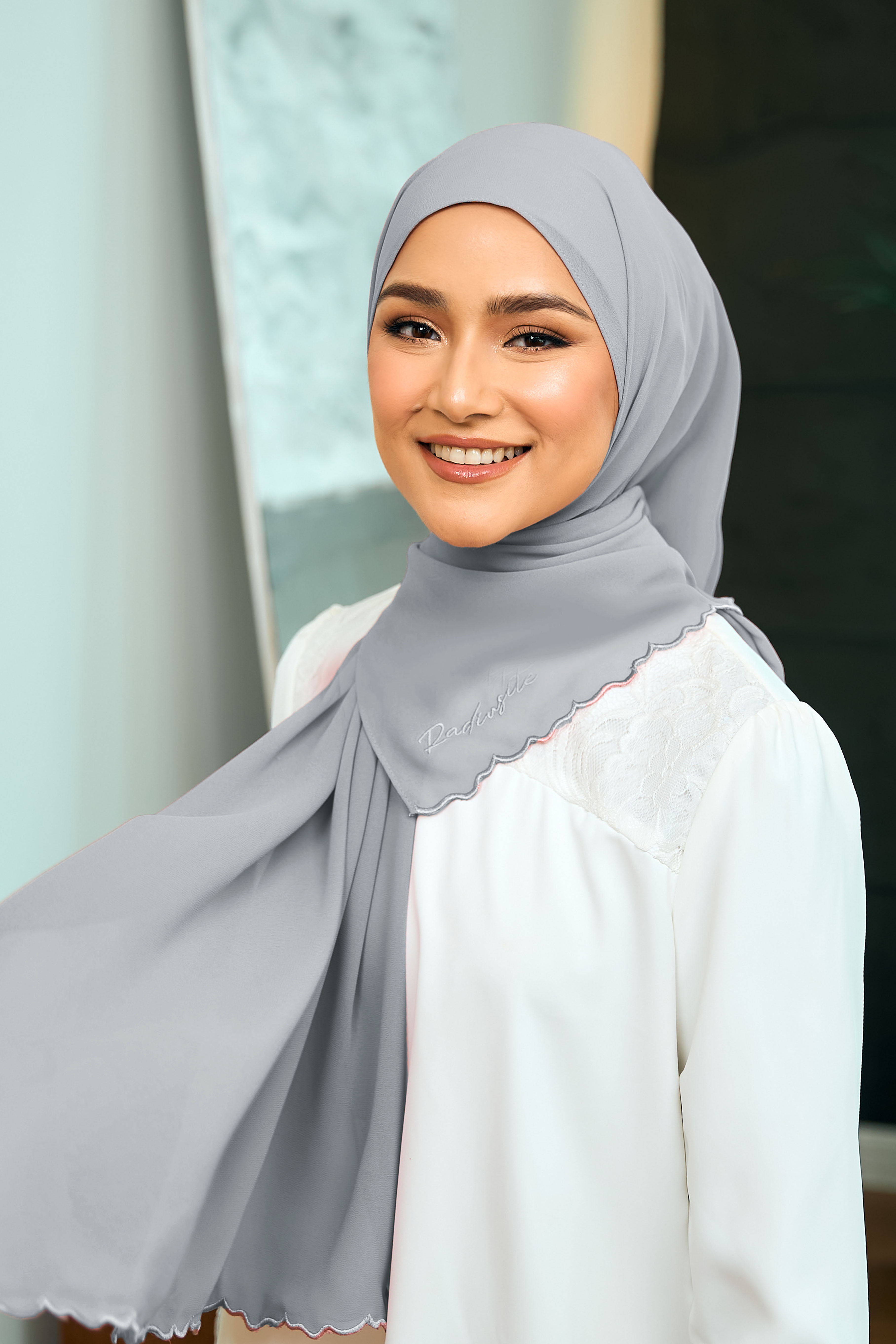 Erika Embroidered Shawl