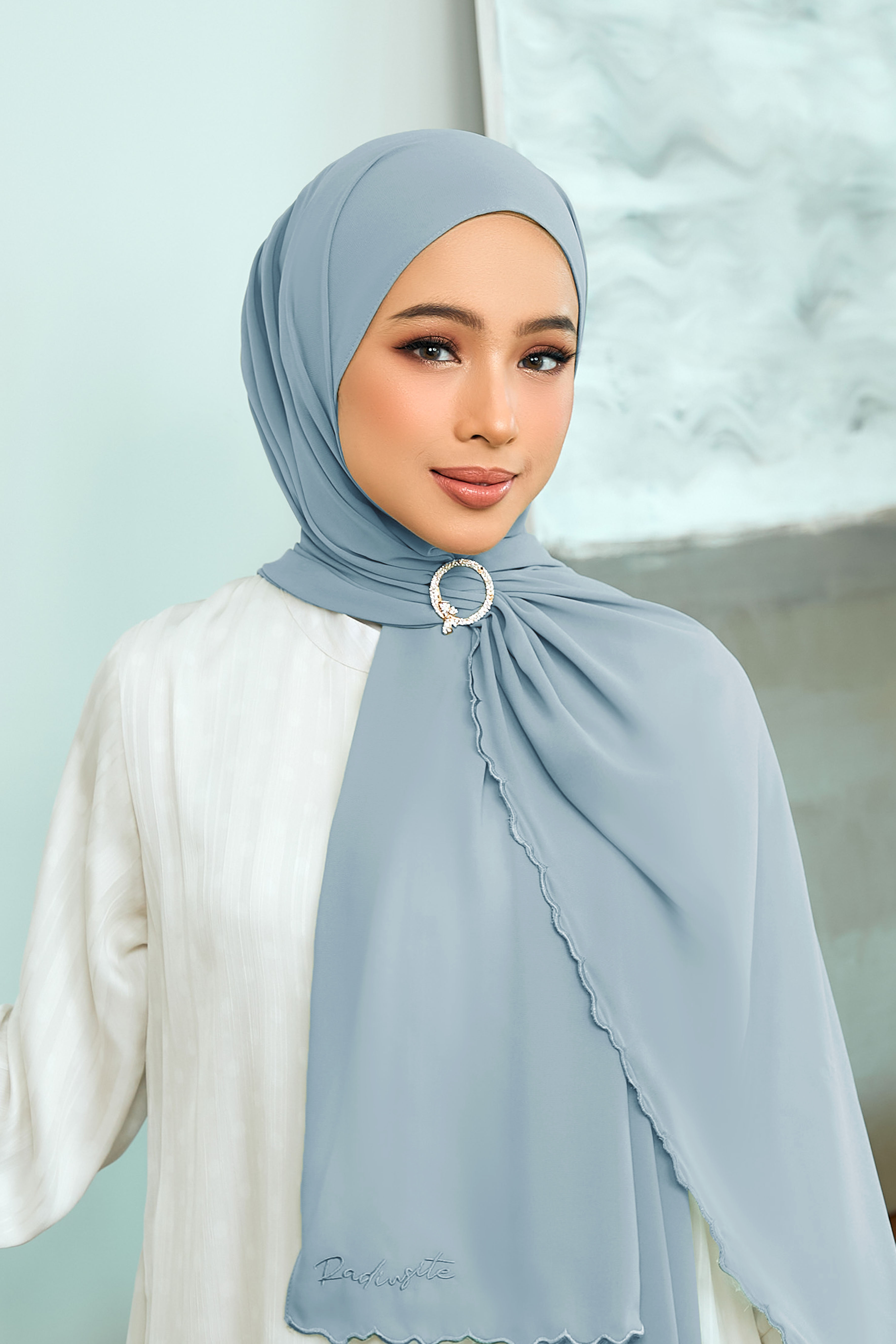 Erika Embroidered Shawl