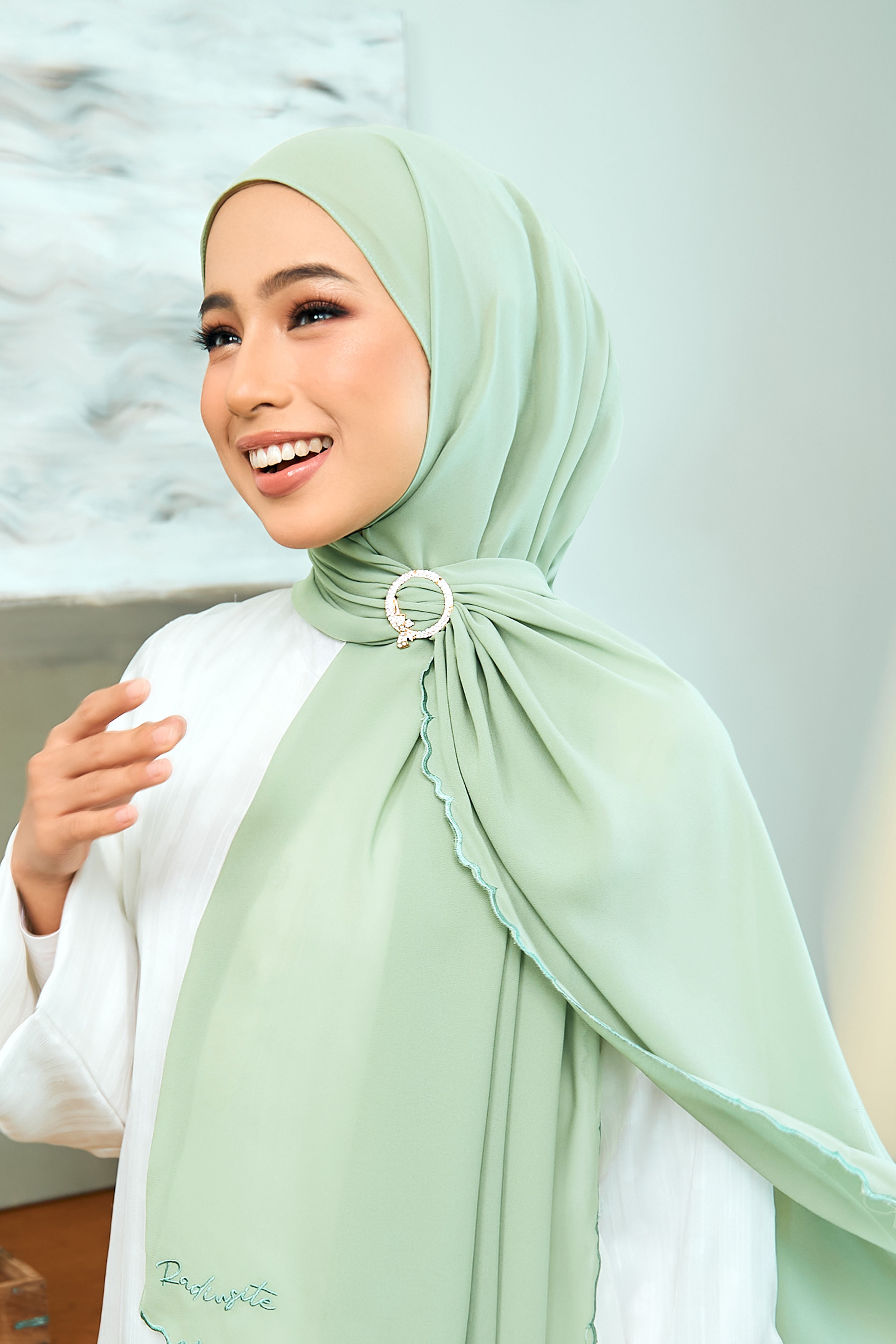 Erika Embroidered Shawl