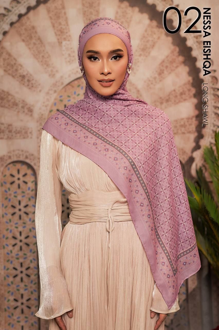 Nessa Eishqa Shawl