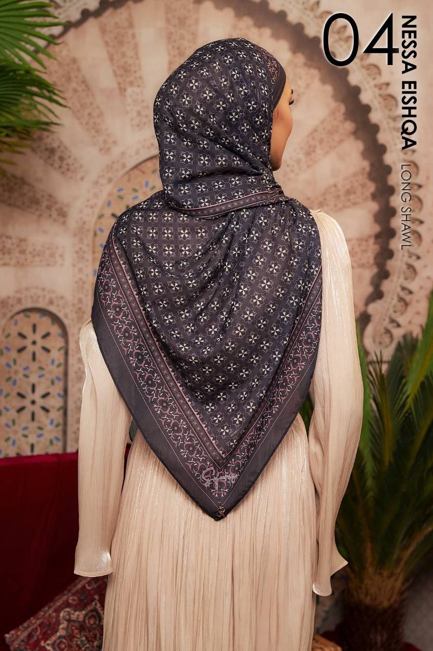 Nessa Eishqa Shawl