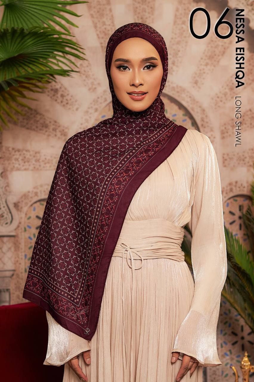 Nessa Eishqa Shawl