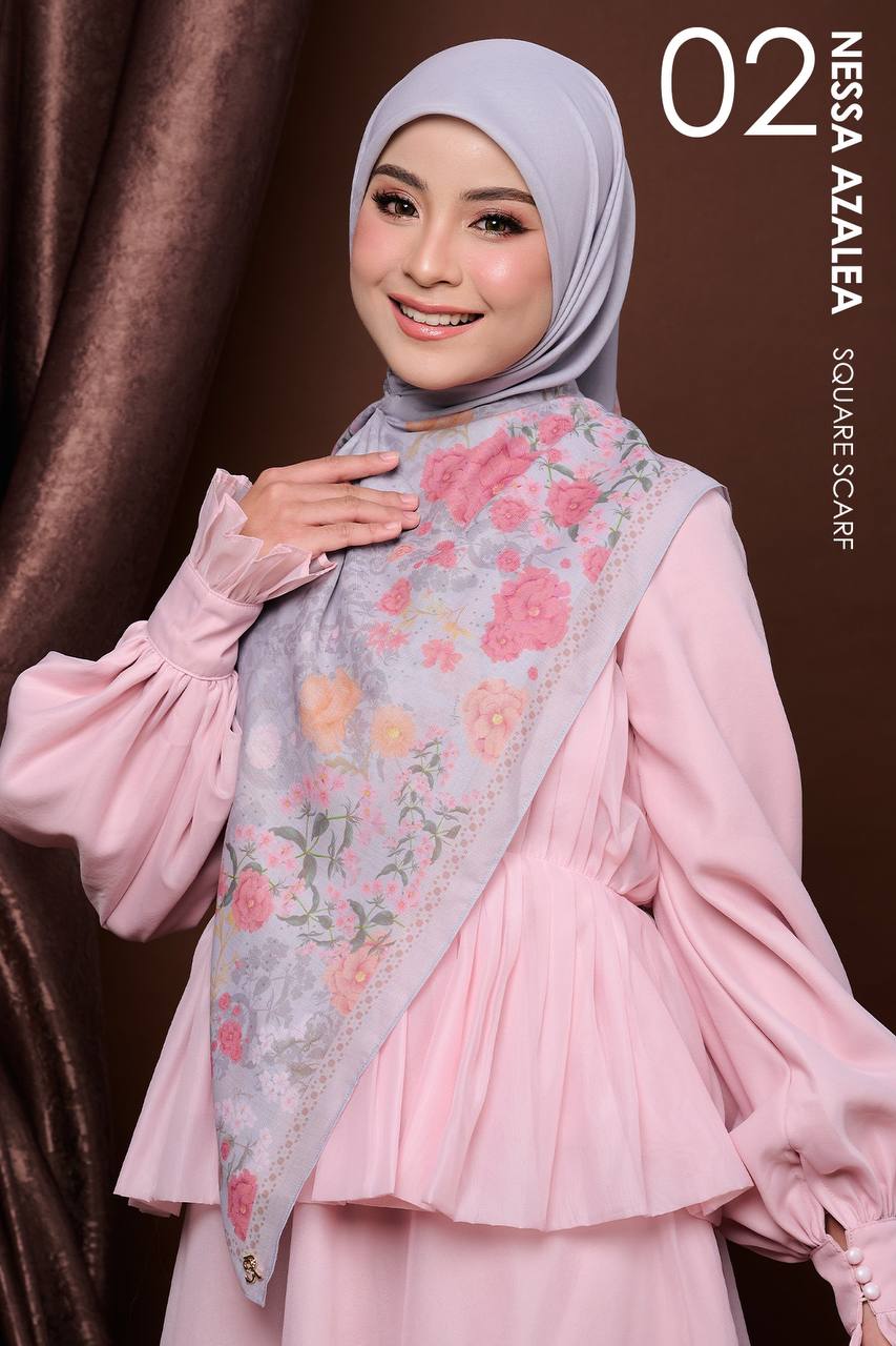 (Preorder) Nessa Azalea Square