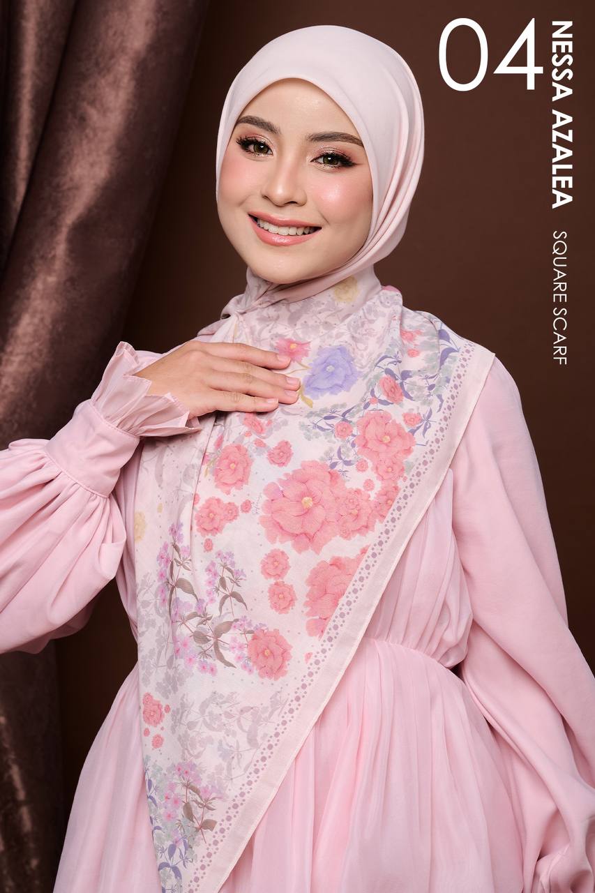 (Preorder) Nessa Azalea Square