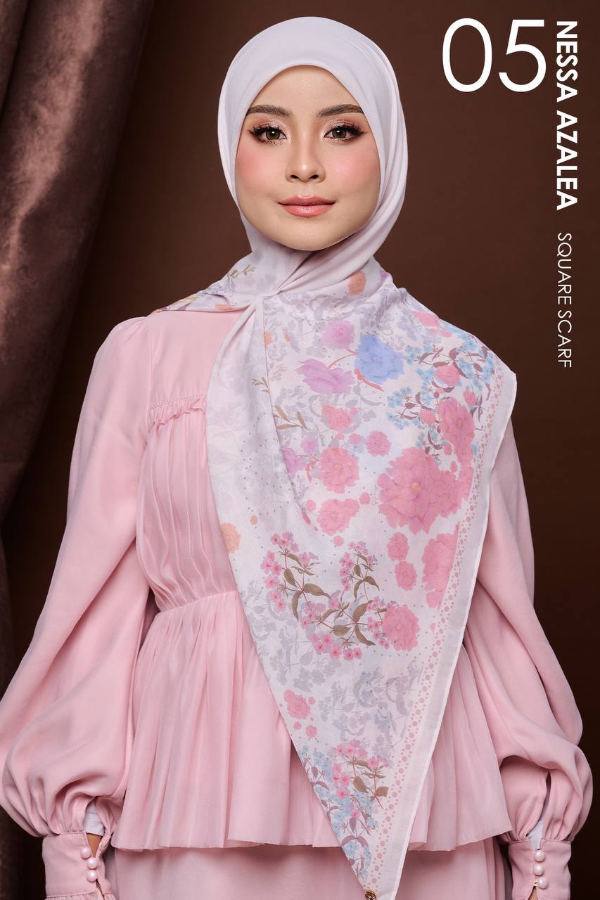 (Preorder) Nessa Azalea Square