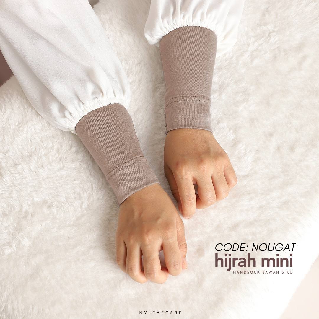 Hijrah Handsock 