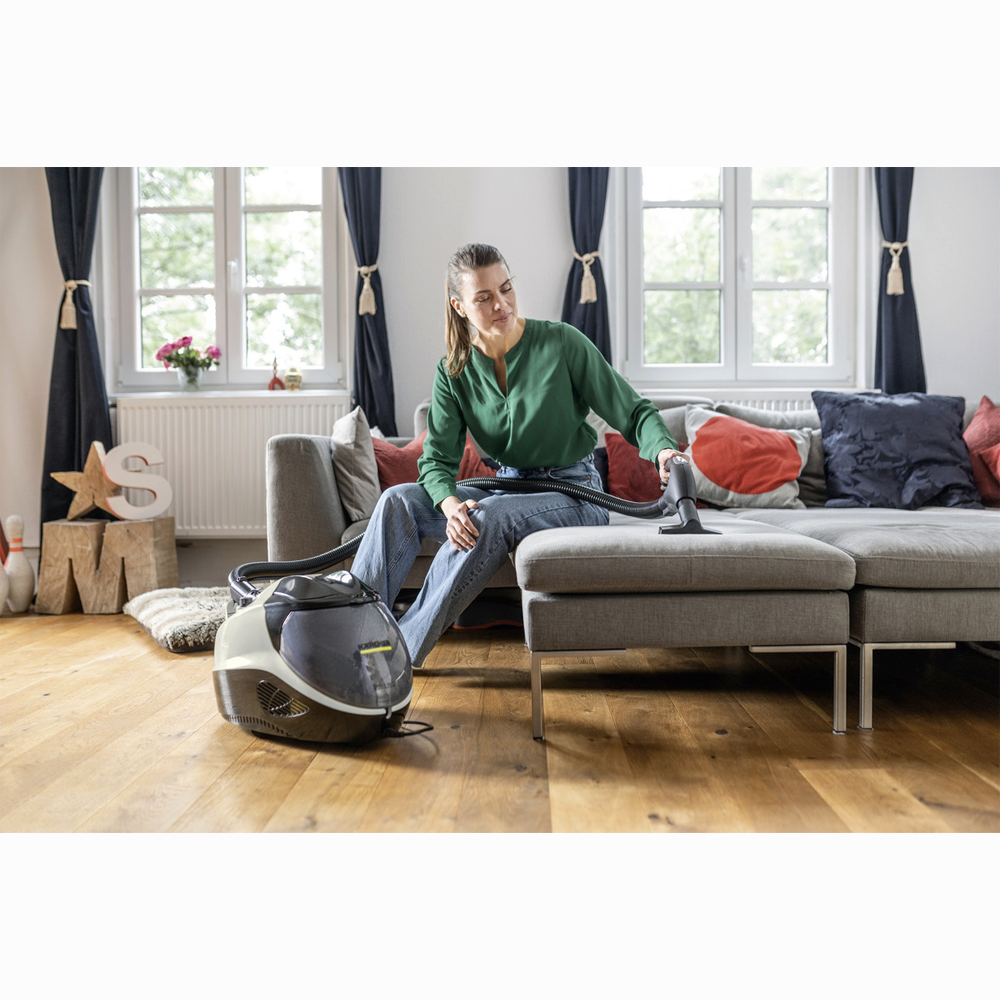 Karcher 2200W Steam Vacuum Cleaners SV 7 | 4-level suction | Steaming, vacuuming and drying | Child safety lock | Multi-stage filter system