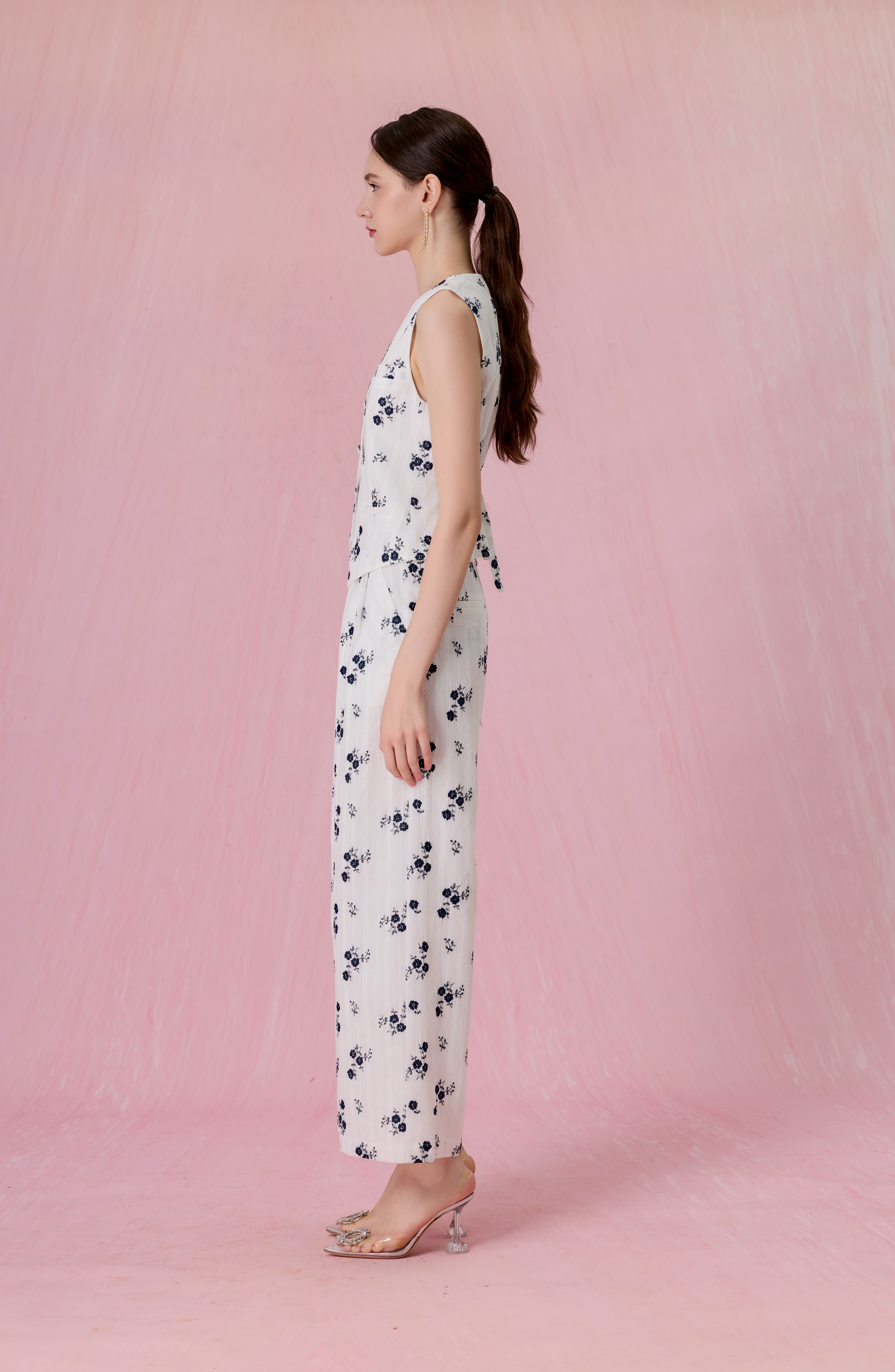 Coleta White With Embroidered Navy Floral Vest Top