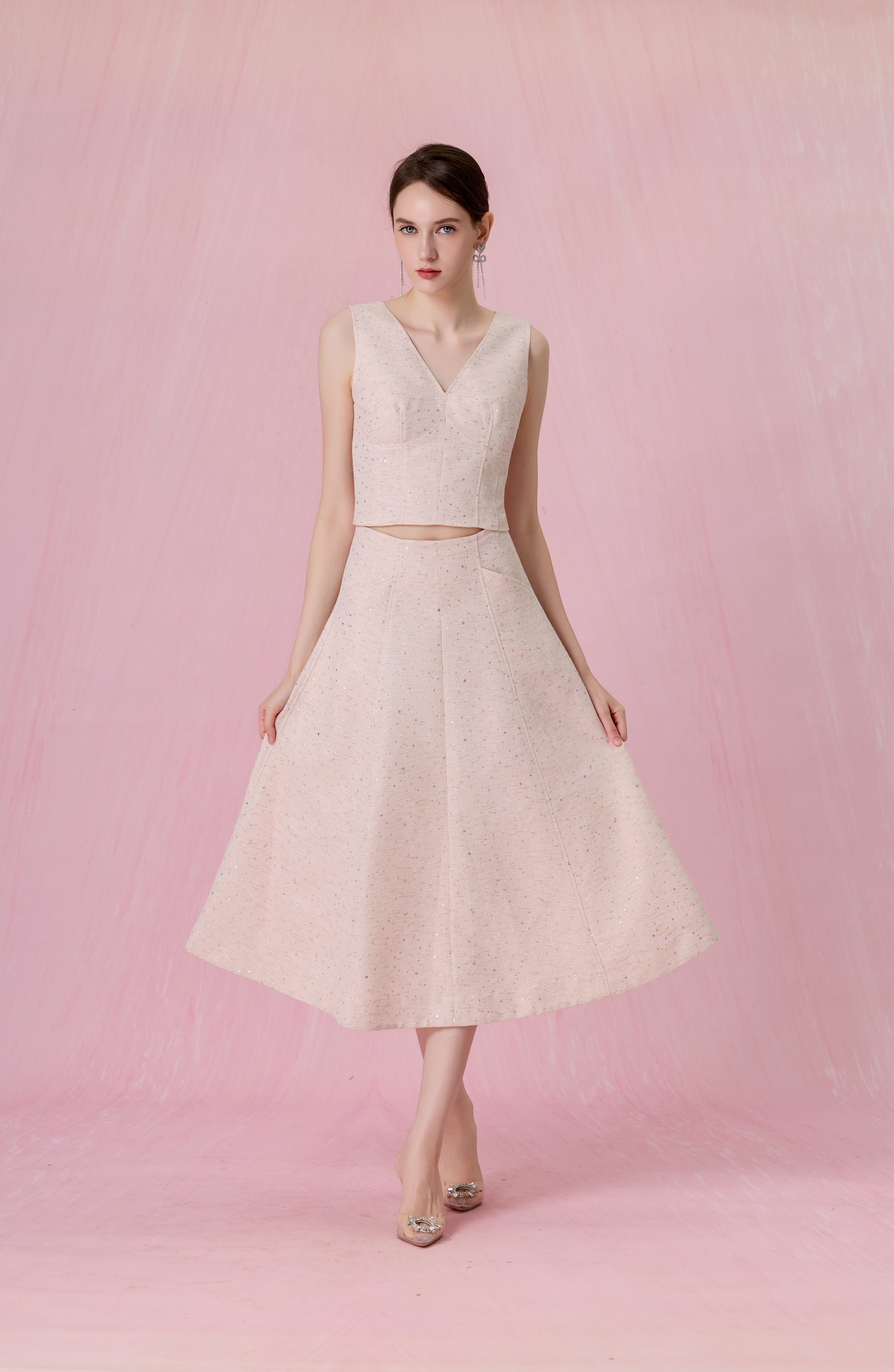 Cherree Light Pink Tweed V-Neck Cropped Top