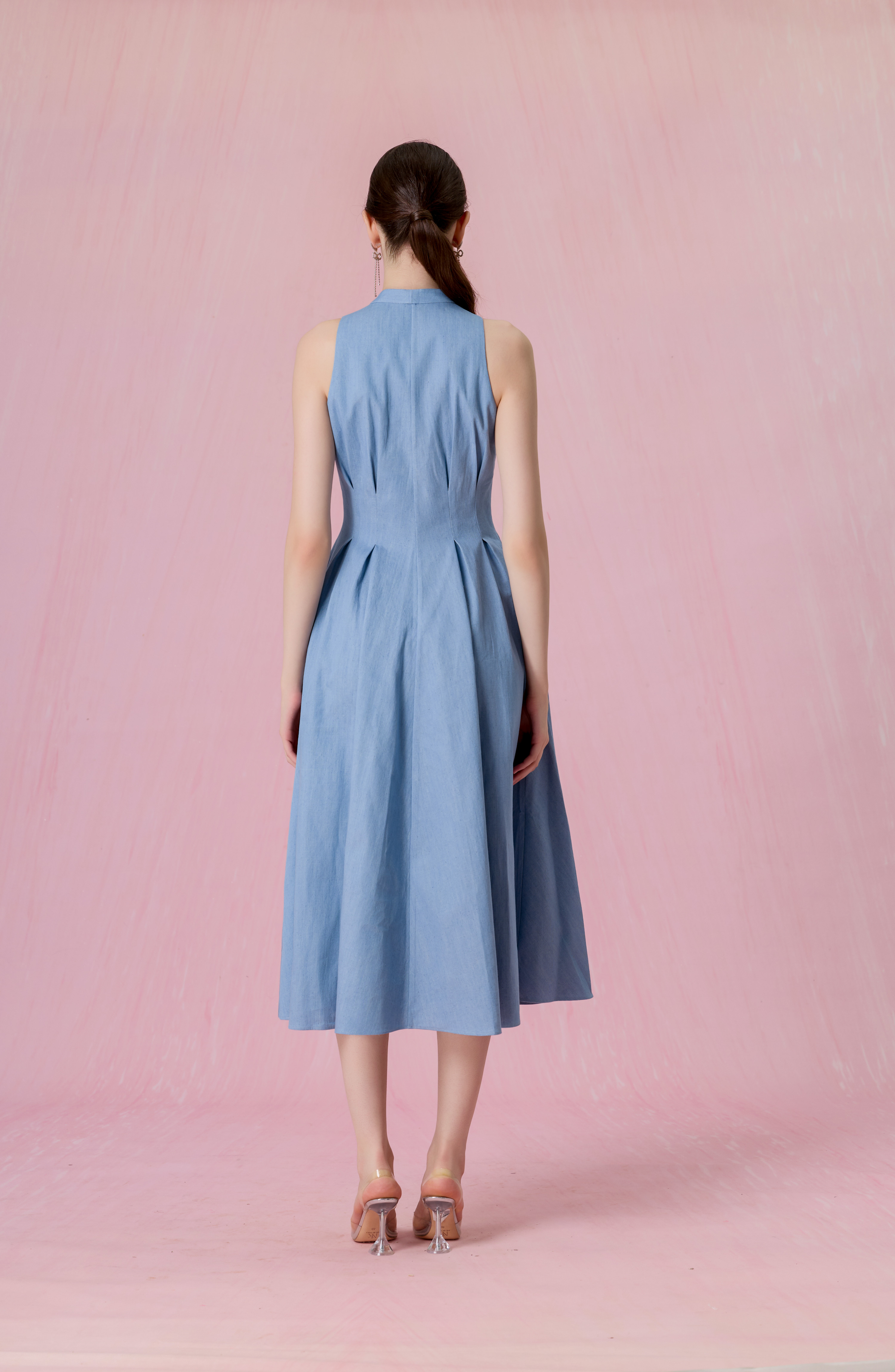 Cressentia Light Blue Denim Halter Pleated Midi Dress