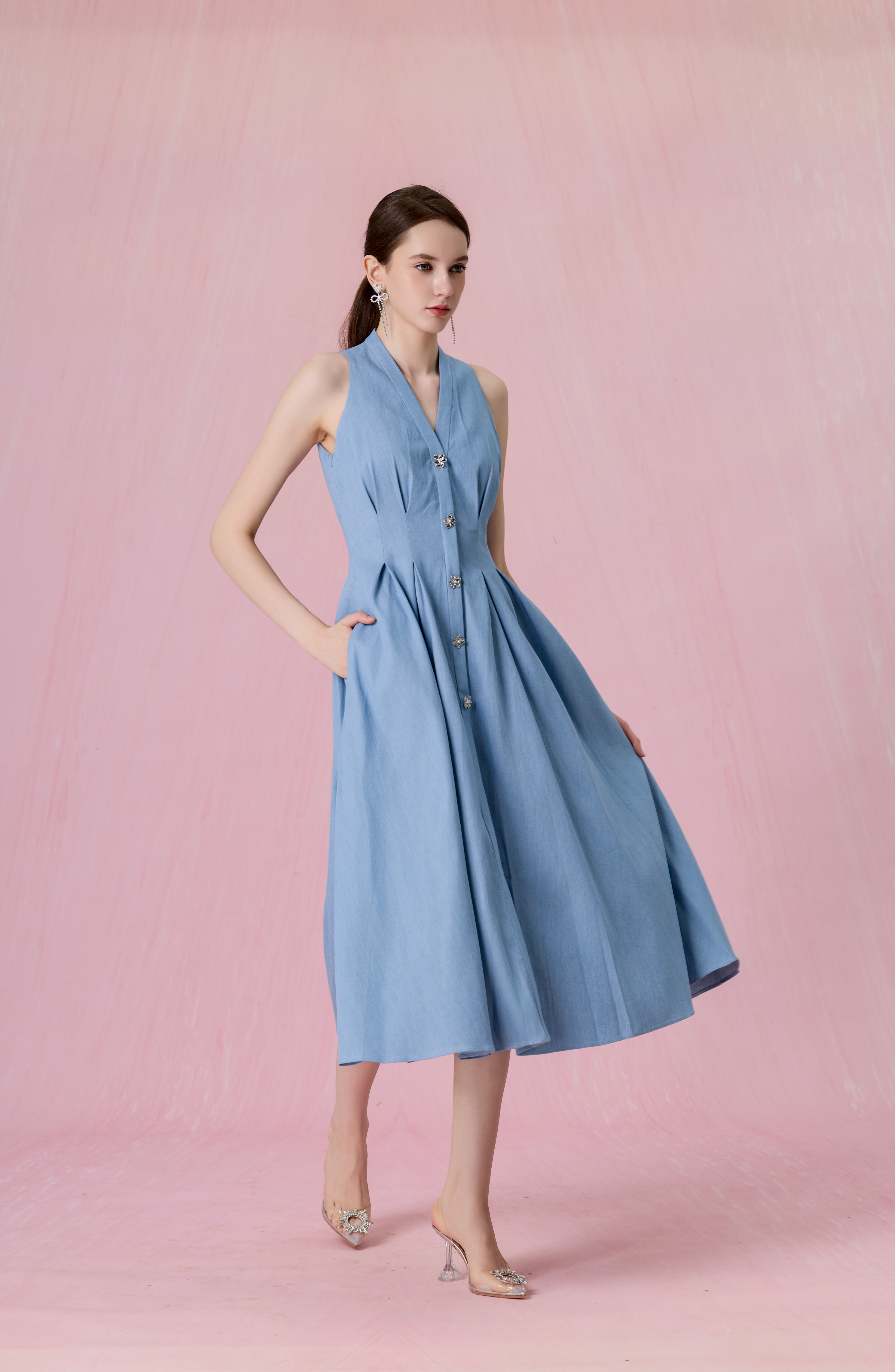 Cressentia Light Blue Denim Halter Pleated Midi Dress