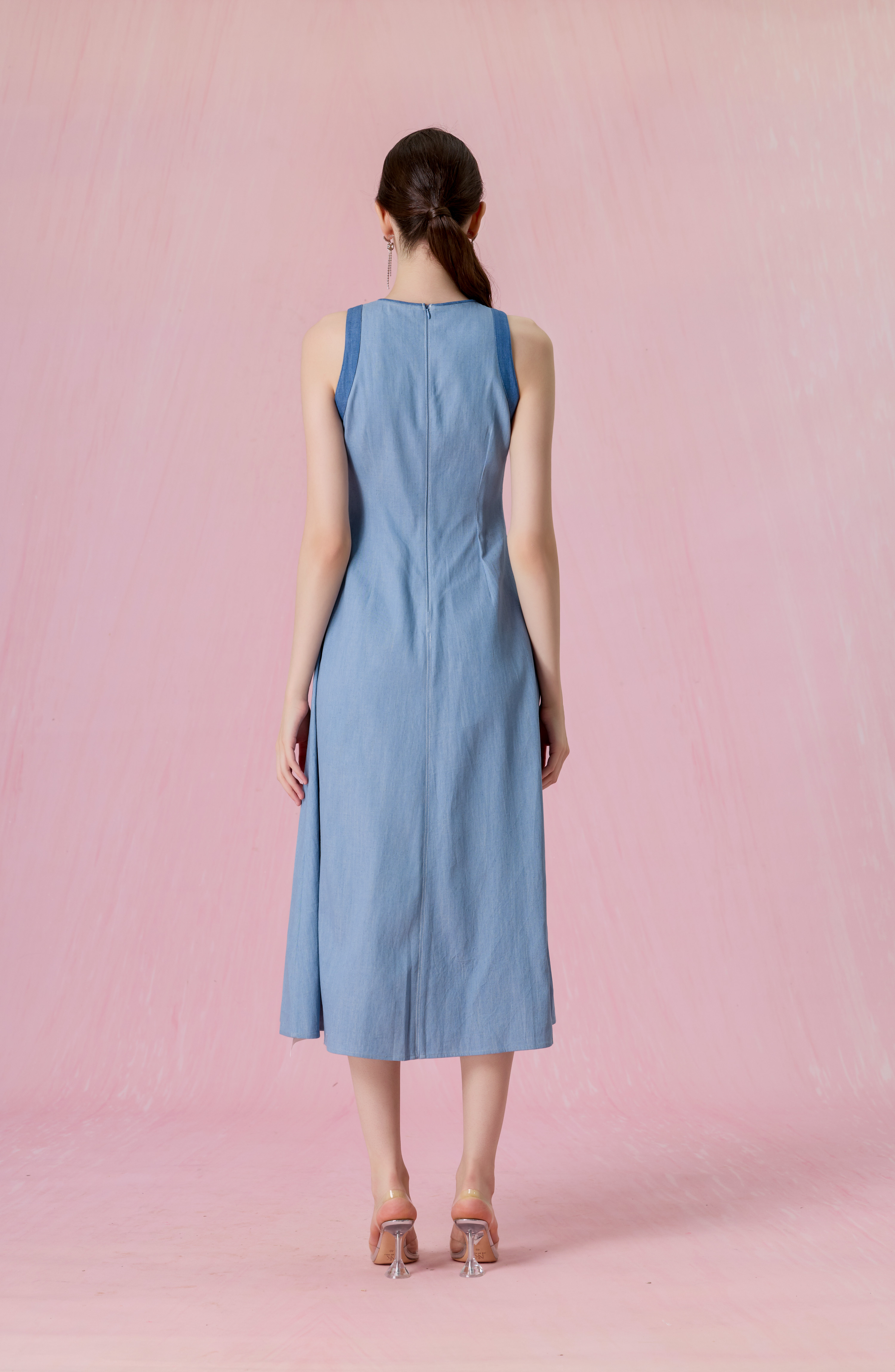 Cherye Light Blue Denim Contrast-Trim Midi Dress