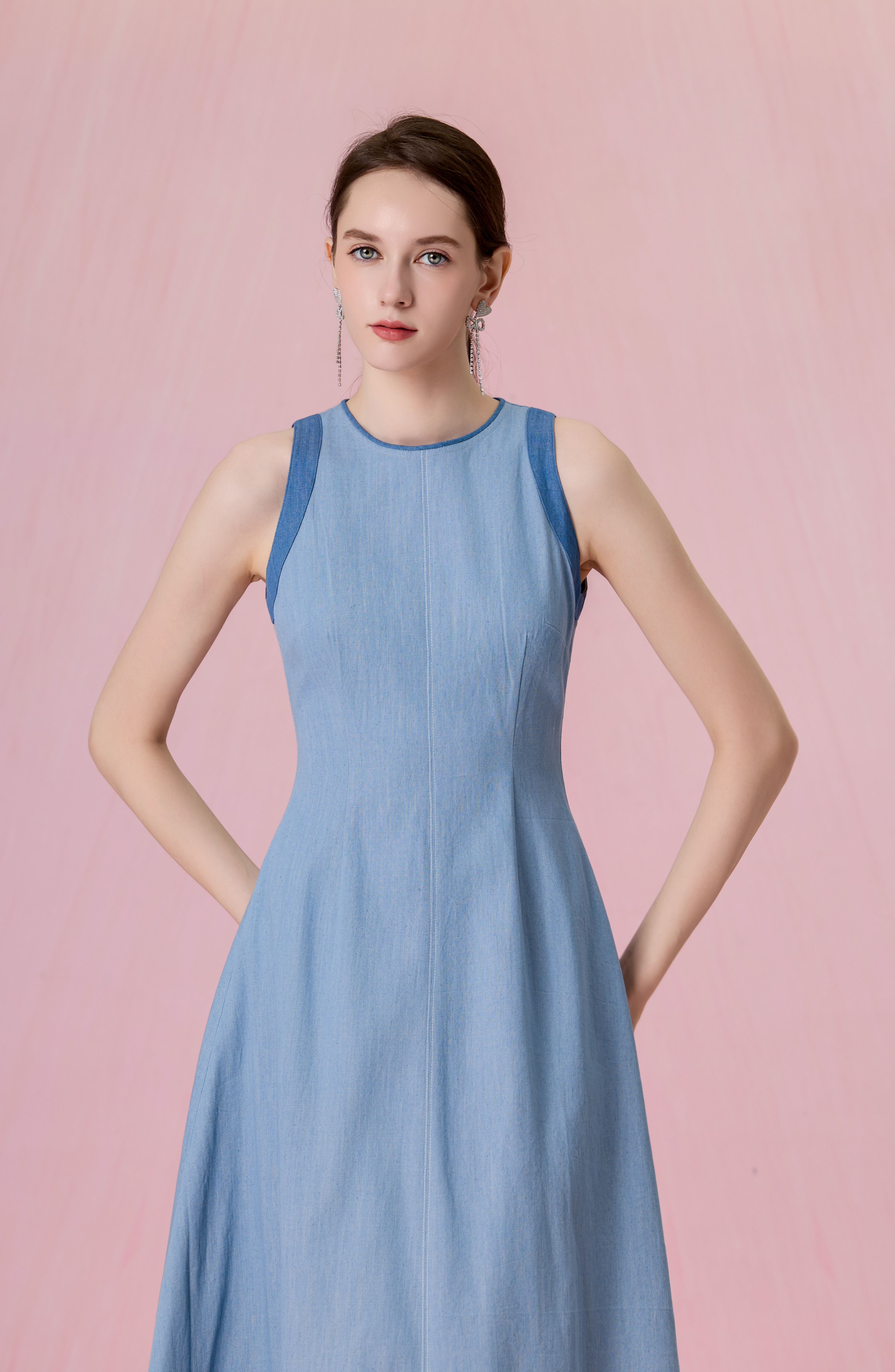 Cherye Light Blue Denim Contrast-Trim Midi Dress