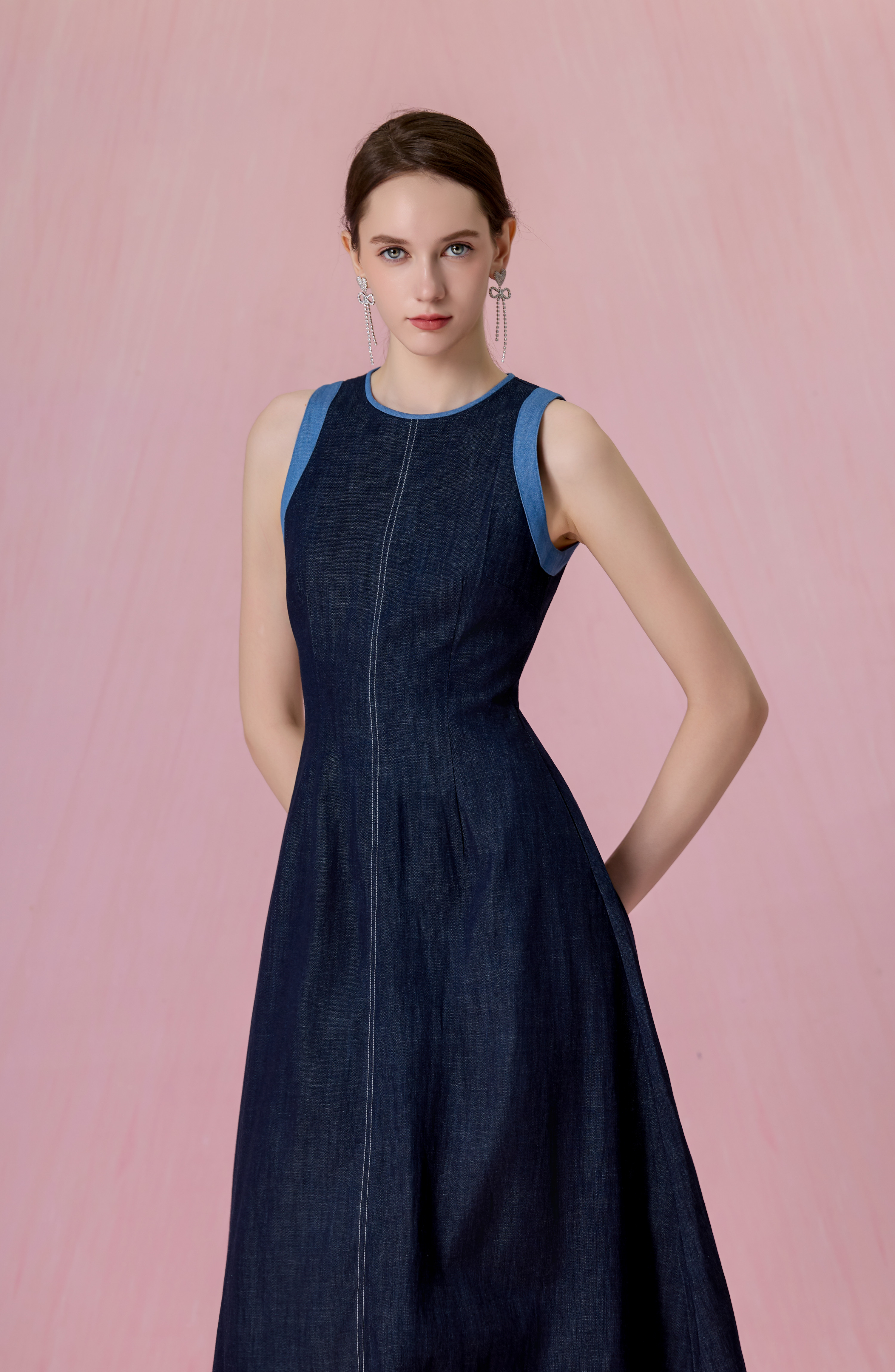 Cherye Dark Blue Denim Contrast-Trim Midi Dress