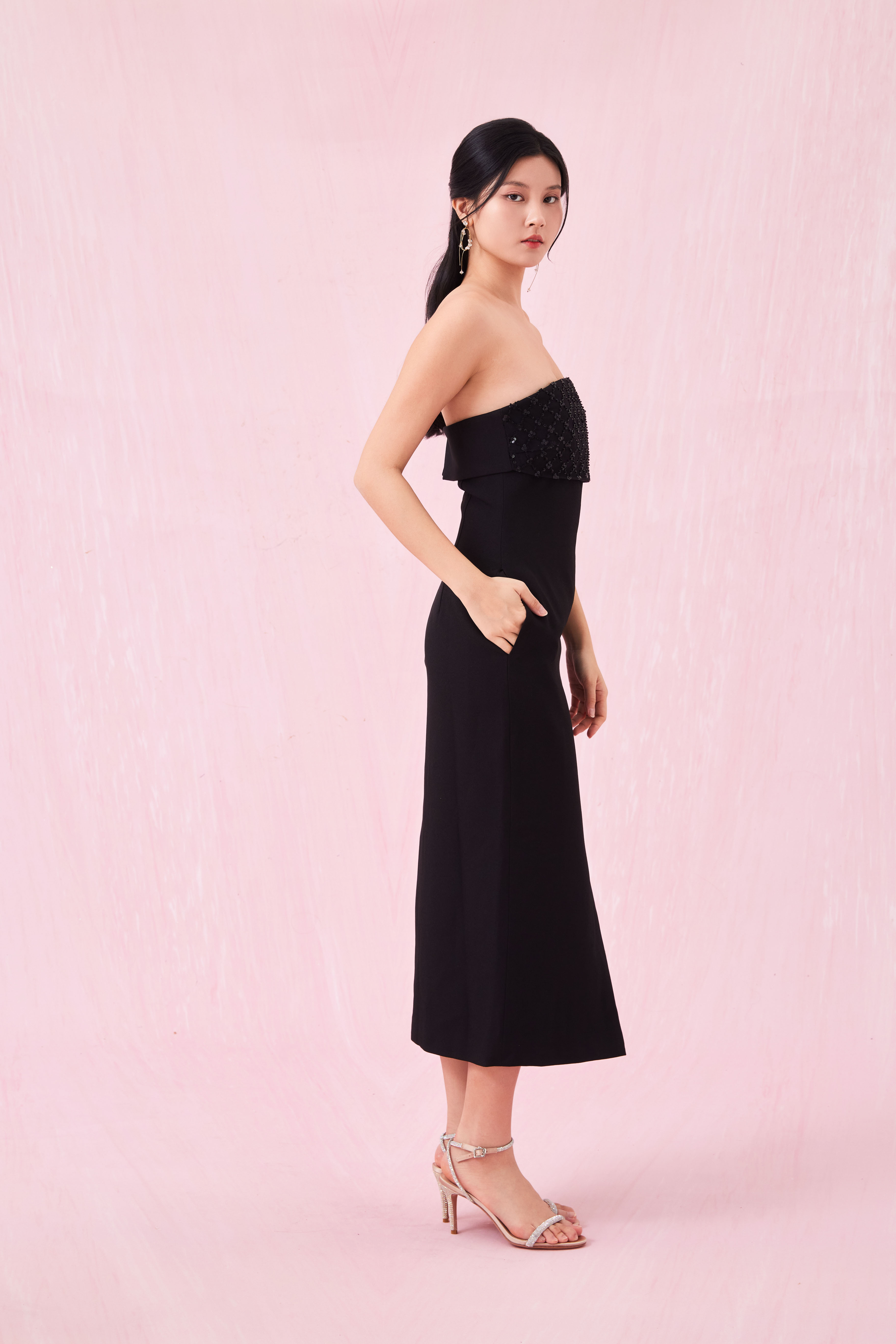 Brier Black Midi Tube Dress